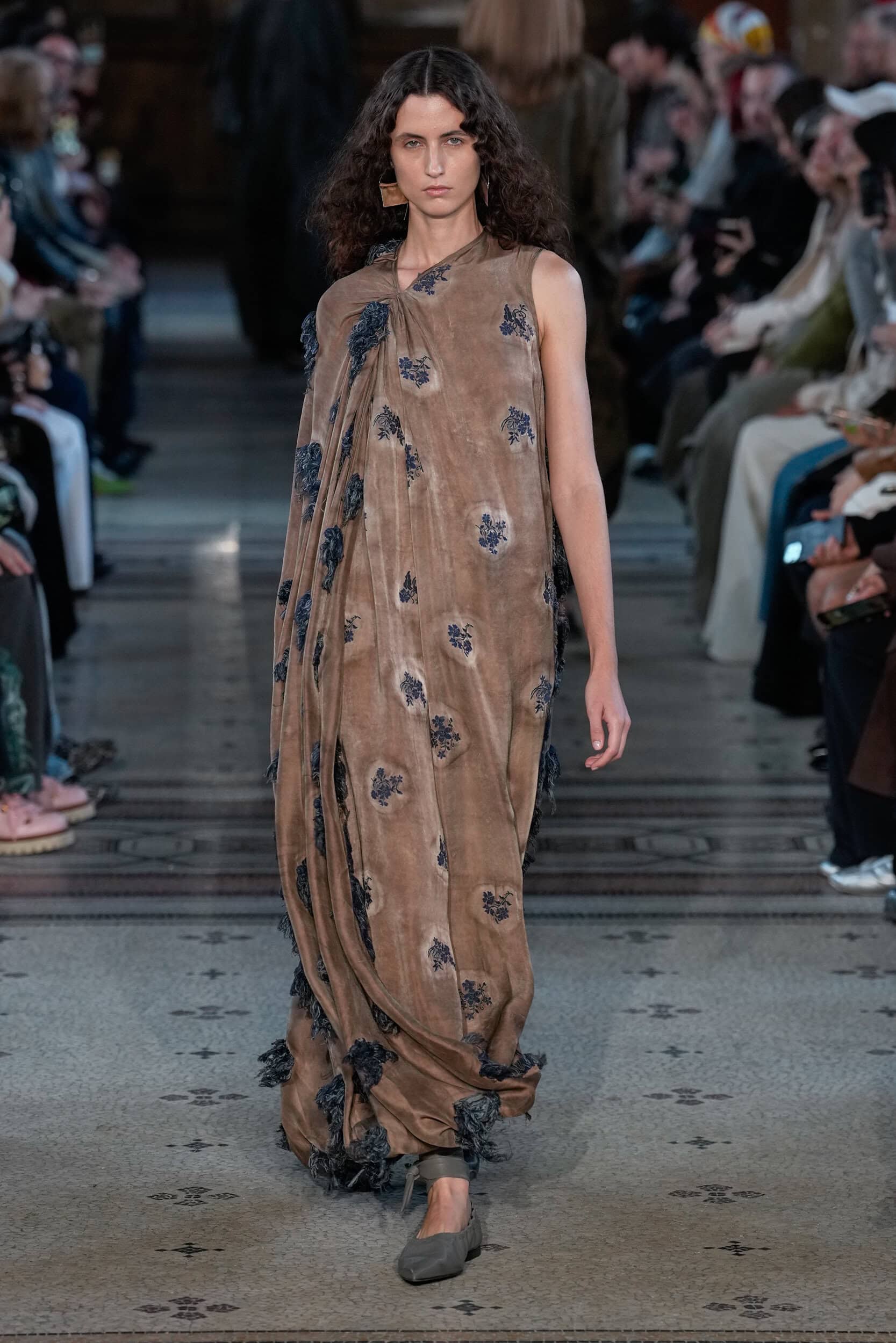 Uma Wang Spring 2026 Fashion Show
