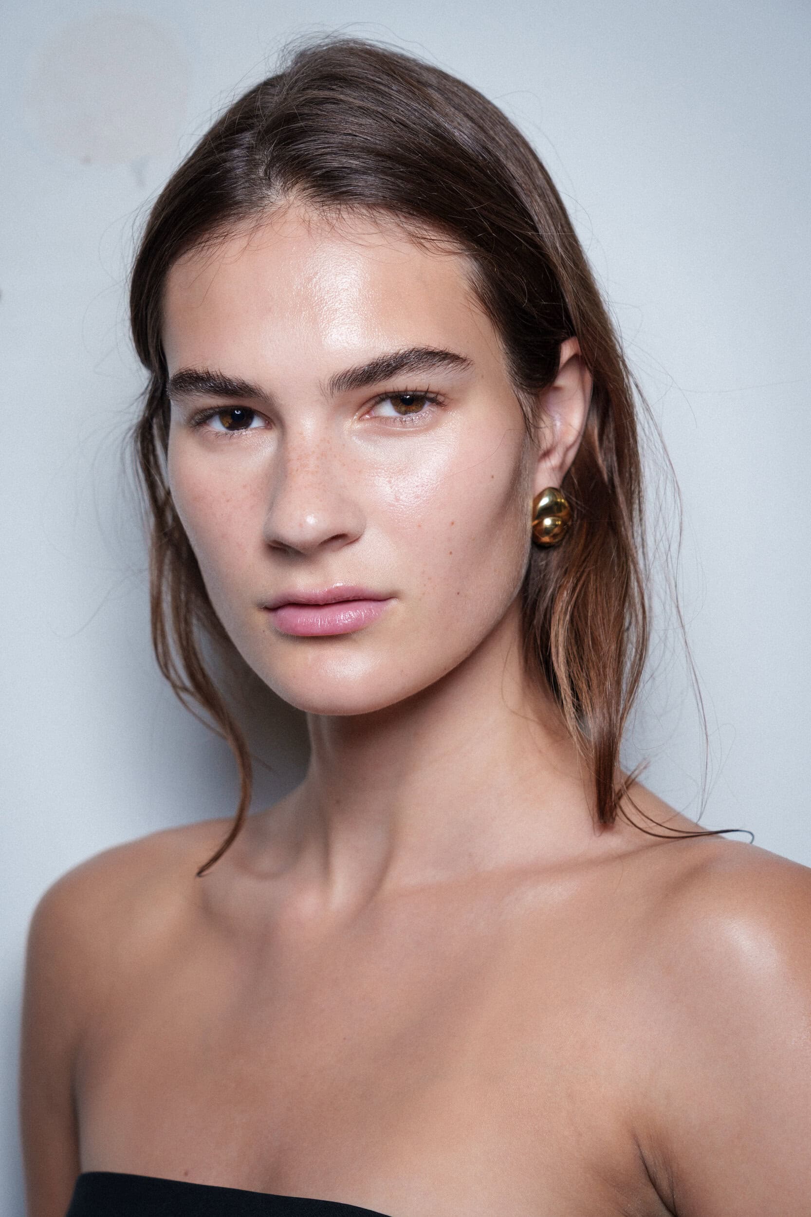 Carven Spring 2026 Fashion Show Backstage