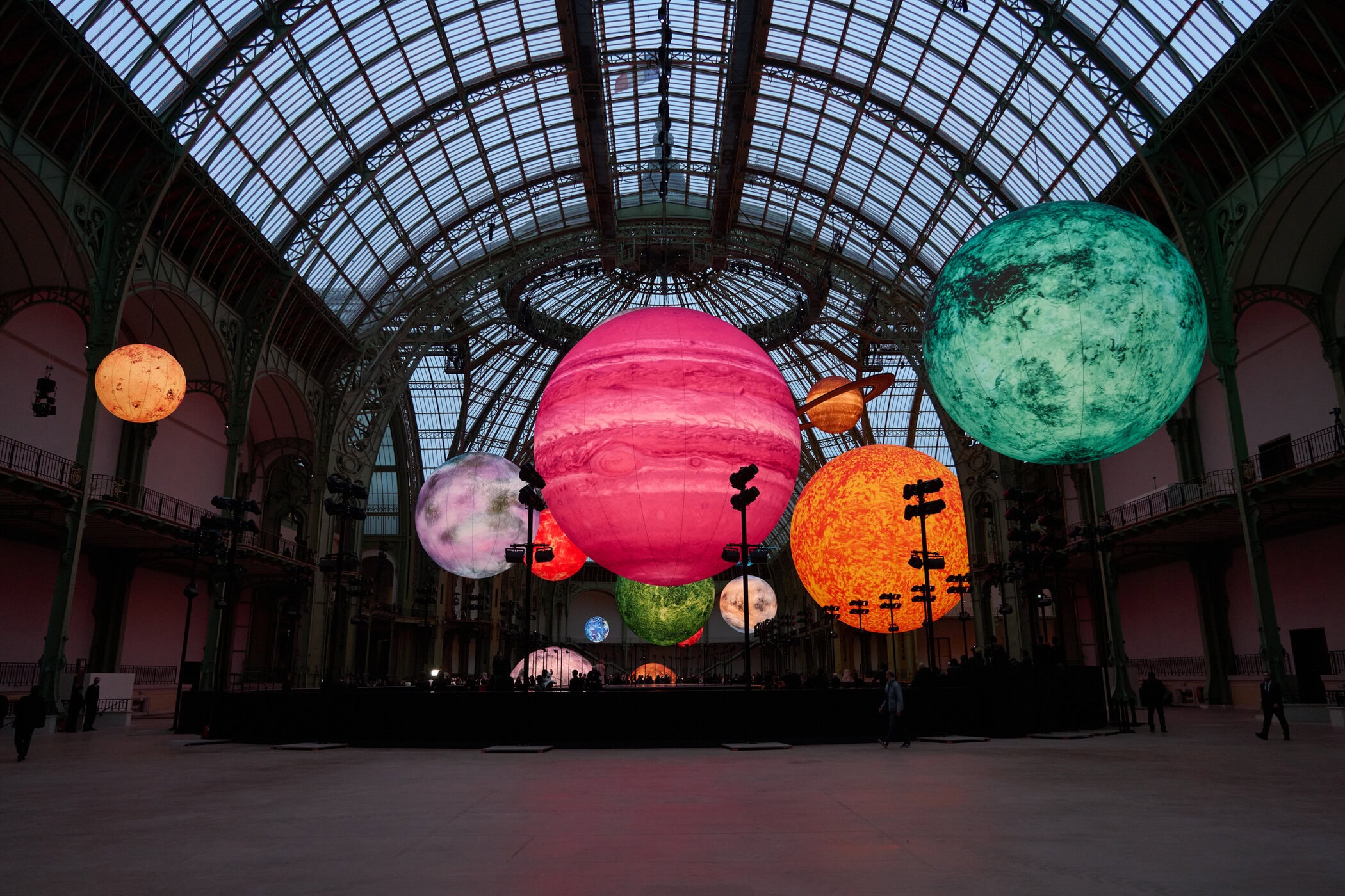Chanel Spring 2026 Fashion Show Atmosphere