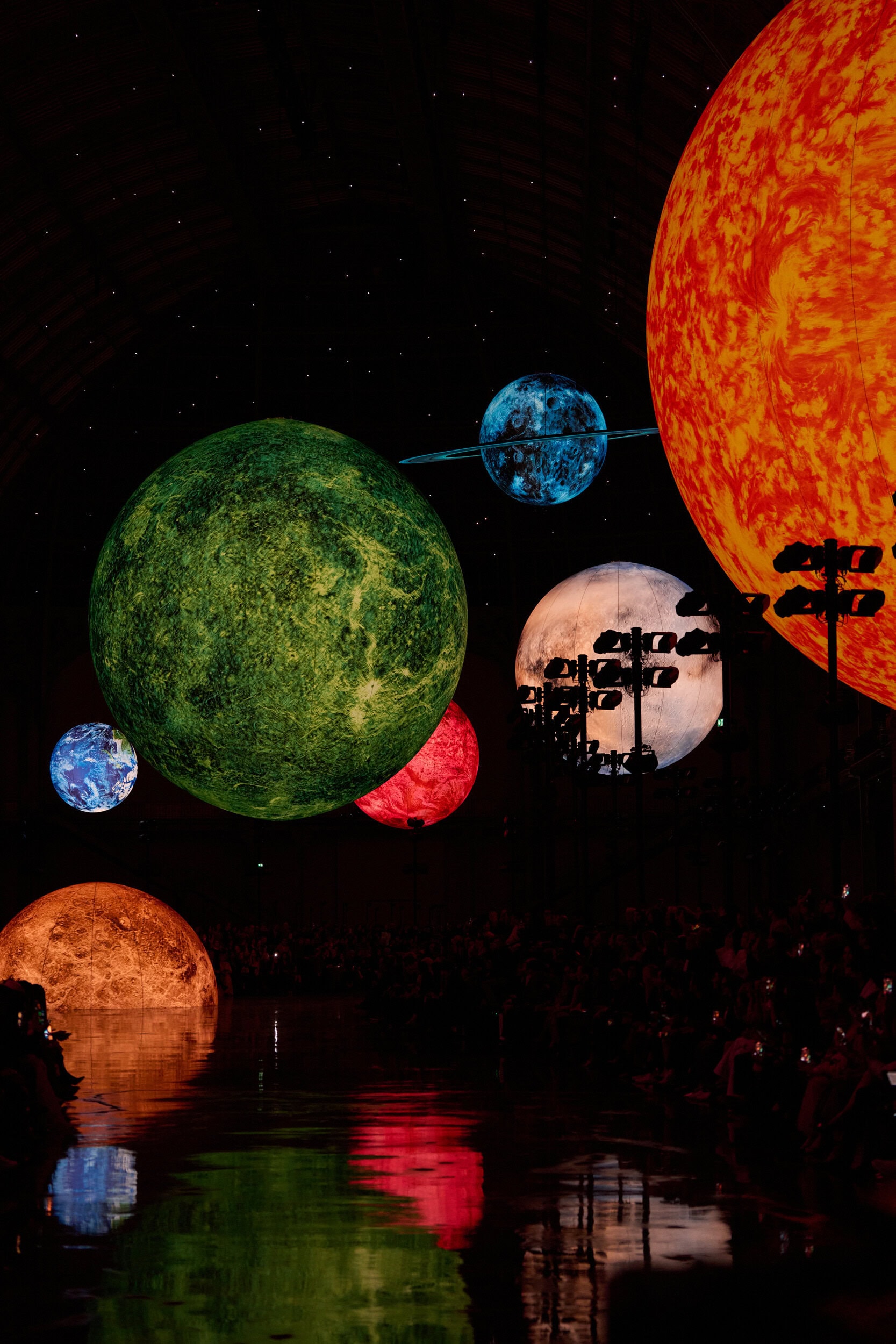 Chanel Spring 2026 Fashion Show Atmosphere