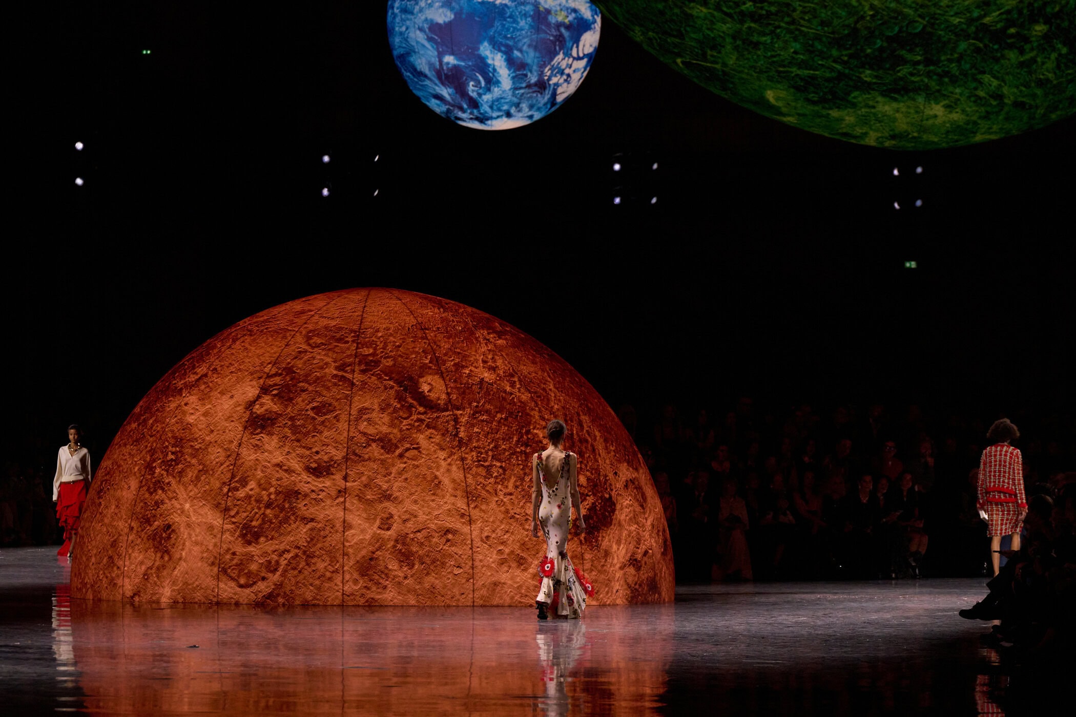 Chanel Spring 2026 Fashion Show Atmosphere