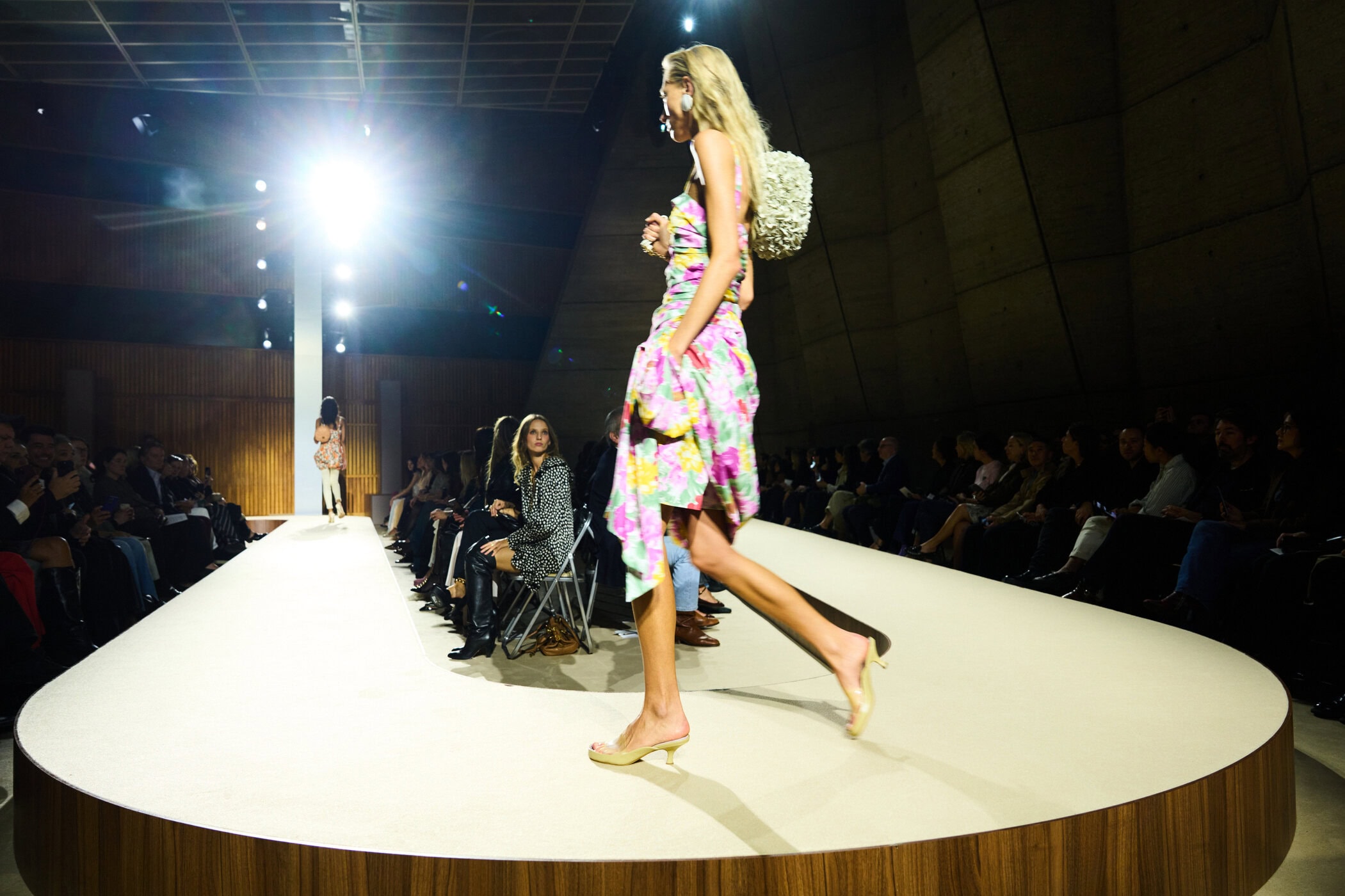 Chloe Spring 2026 Fashion Show Atmosphere