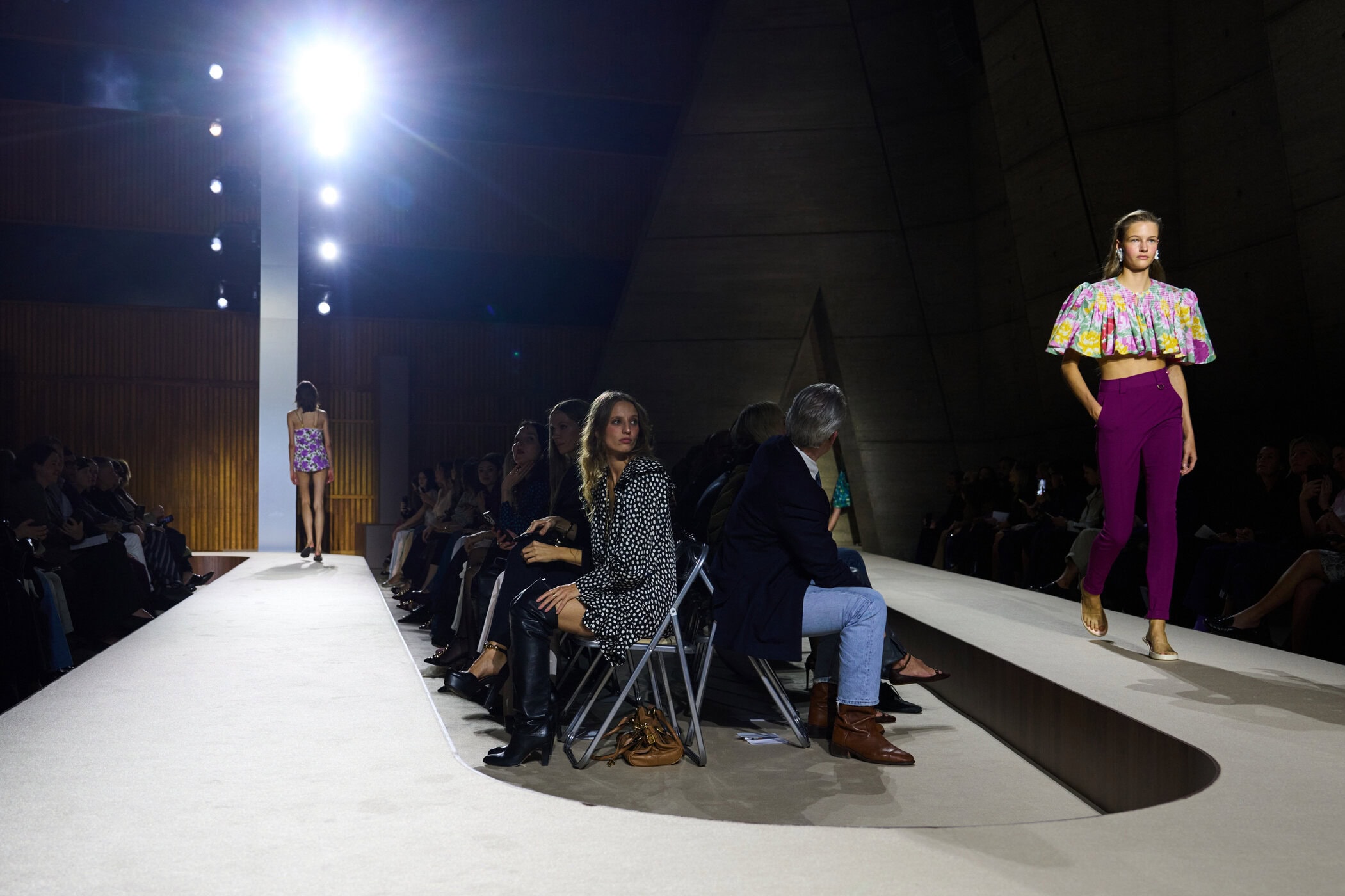 Chloe Spring 2026 Fashion Show Atmosphere