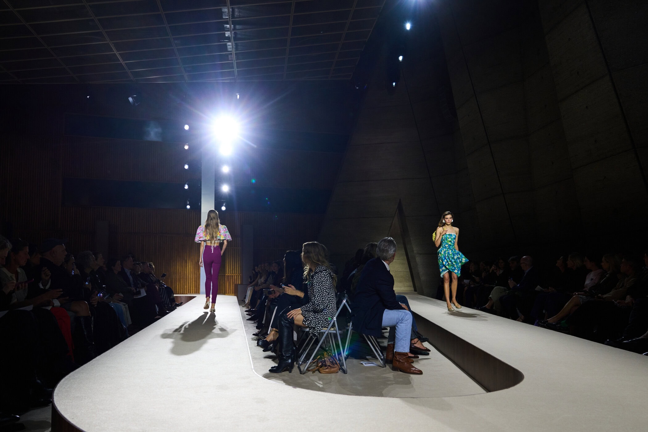 Chloe Spring 2026 Fashion Show Atmosphere