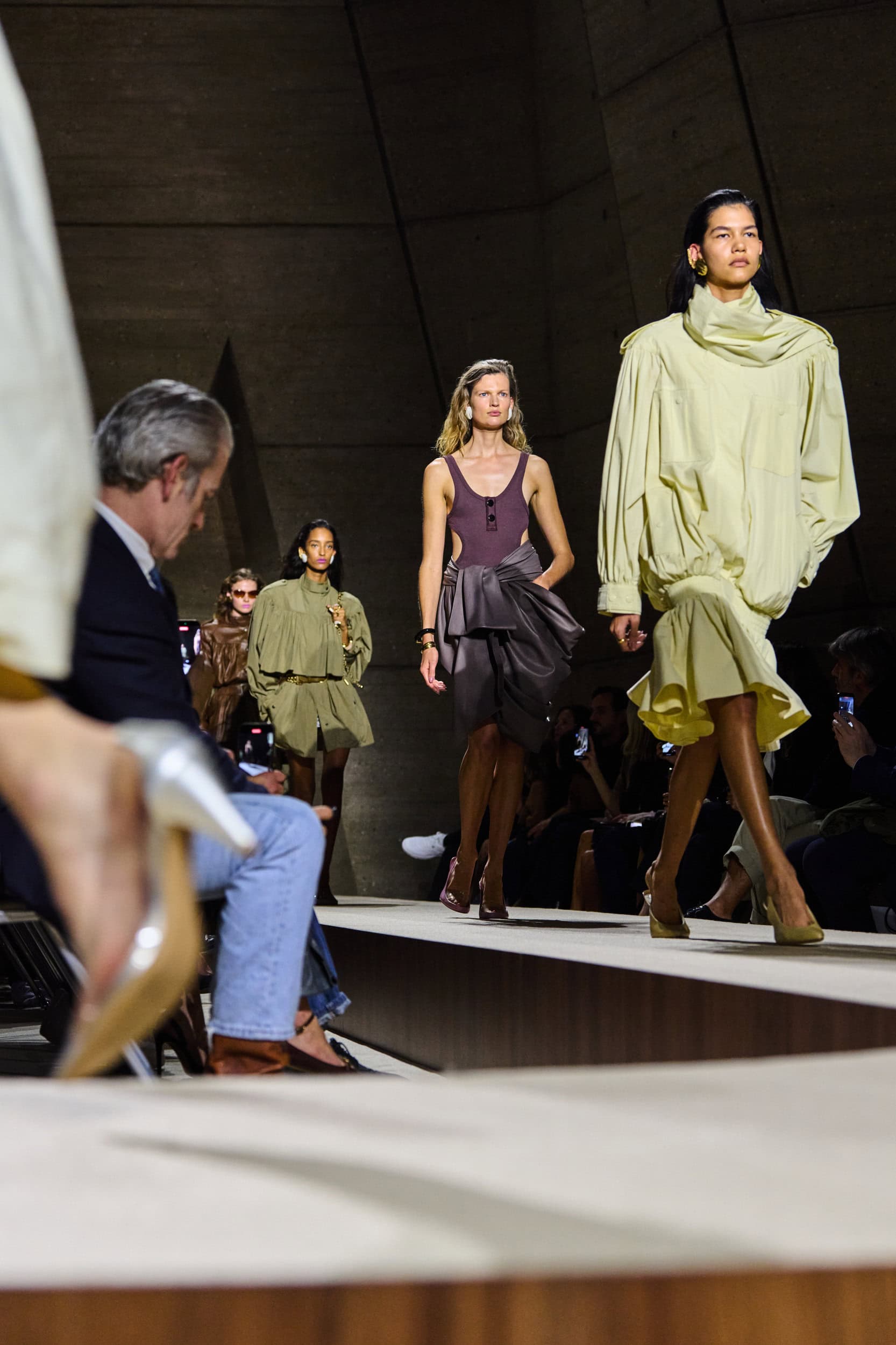 Chloe Spring 2026 Fashion Show Atmosphere