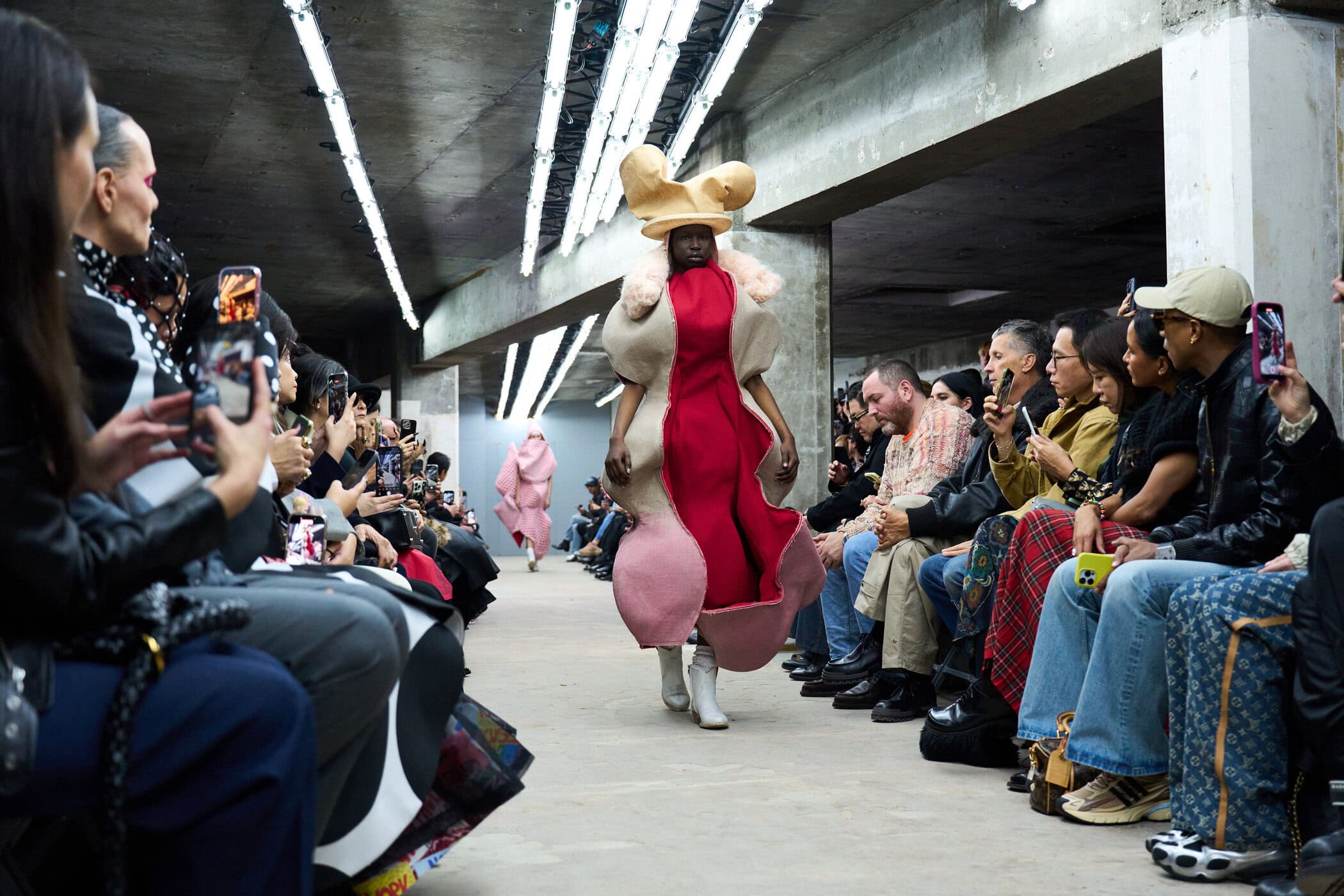 Comme Des Garcons Spring 2026 Fashion Show Atmosphere