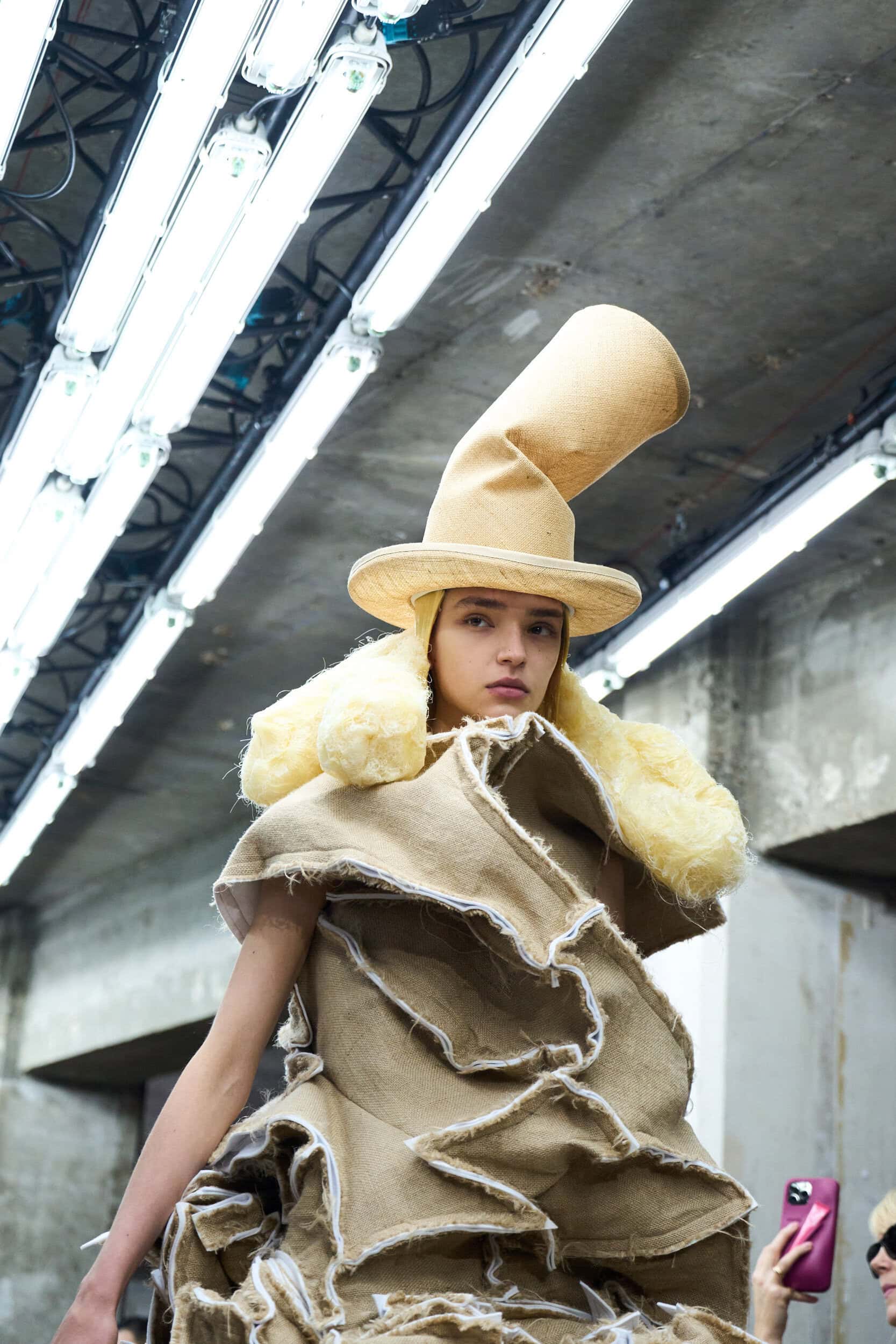 Comme Des Garcons Spring 2026 Fashion Show Atmosphere