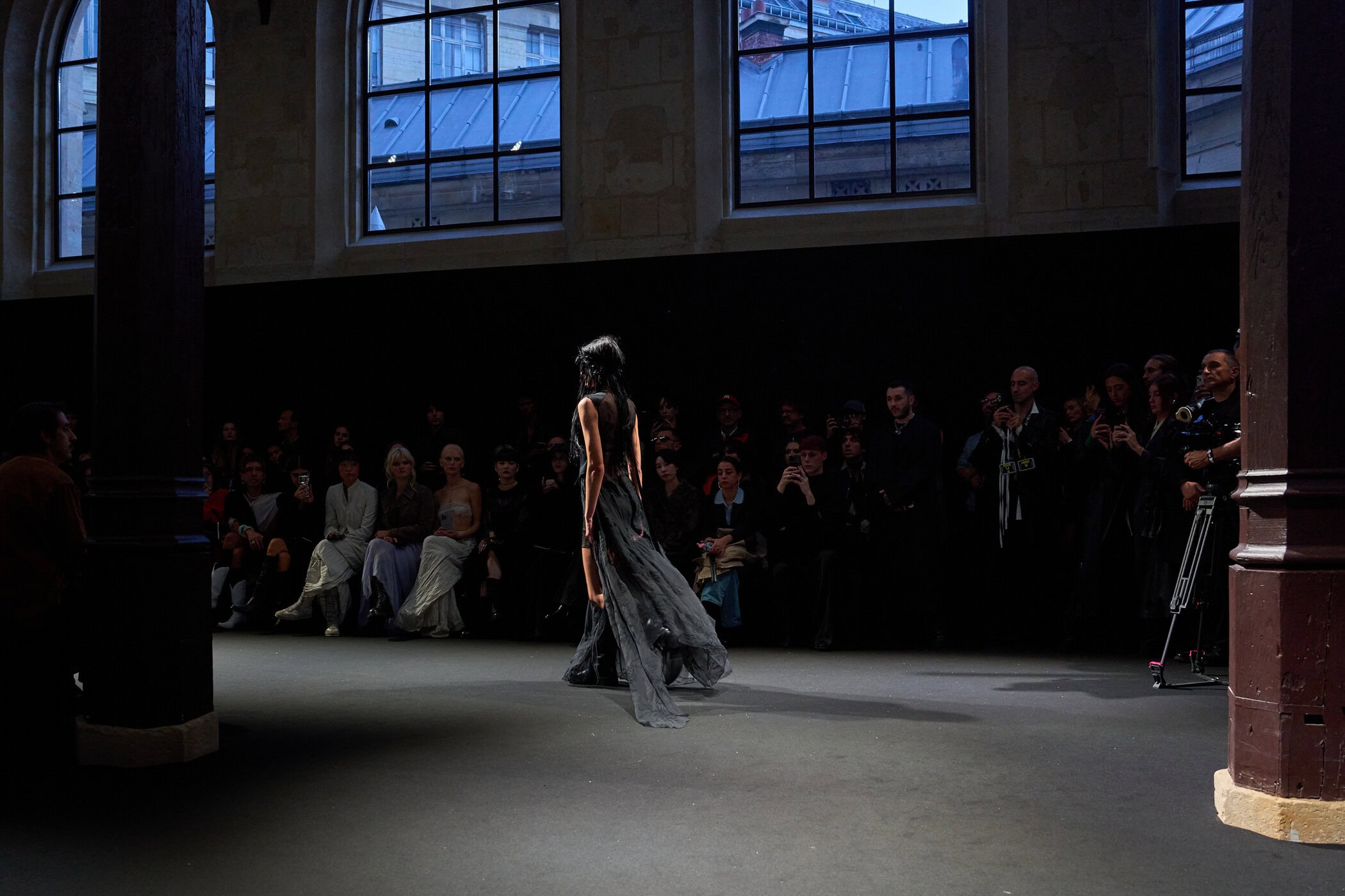 Ann Demeulemeester Spring 2026 Fashion Show Atmosphere