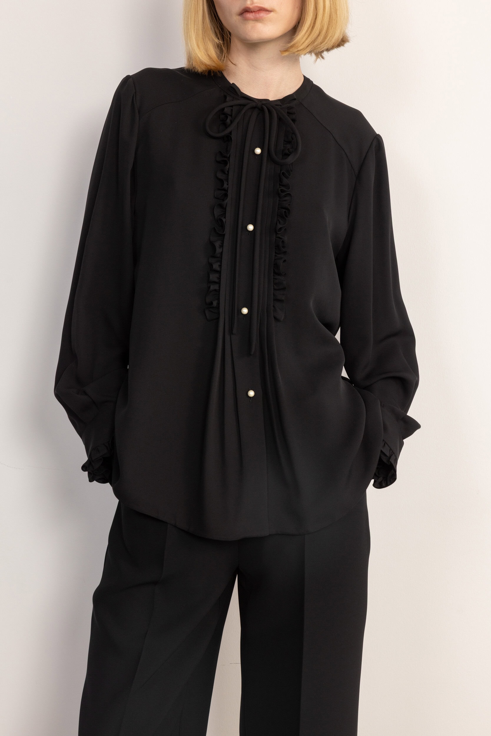 Dice Kayek Spring 2026 Fashion Show