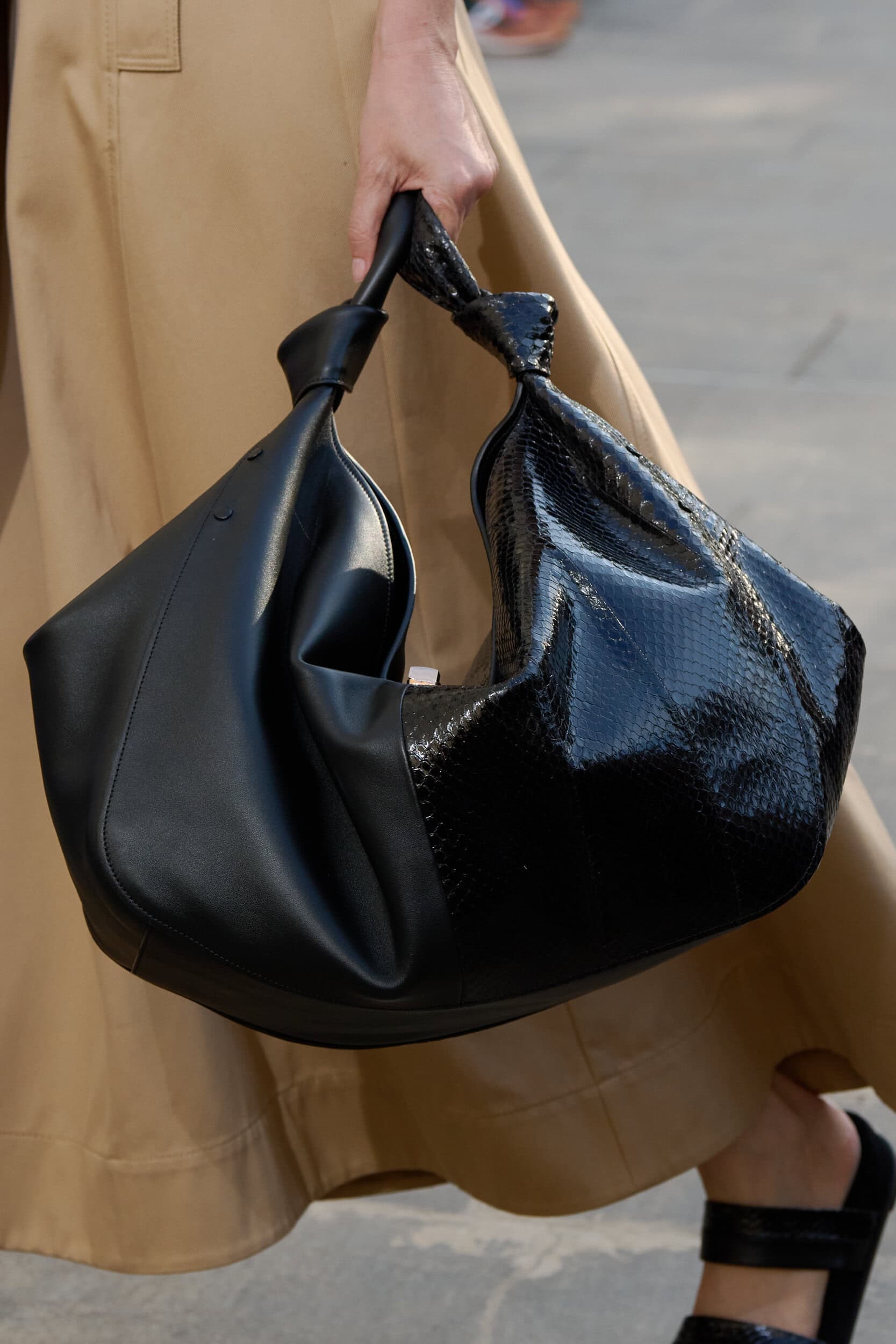 Gabriela Hearst Spring 2026 Fashion Show Details