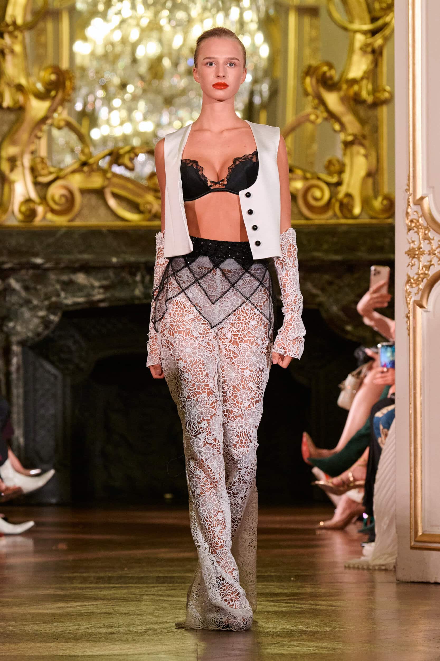 Veronika Jeanvie Spring 2026 Fashion Show