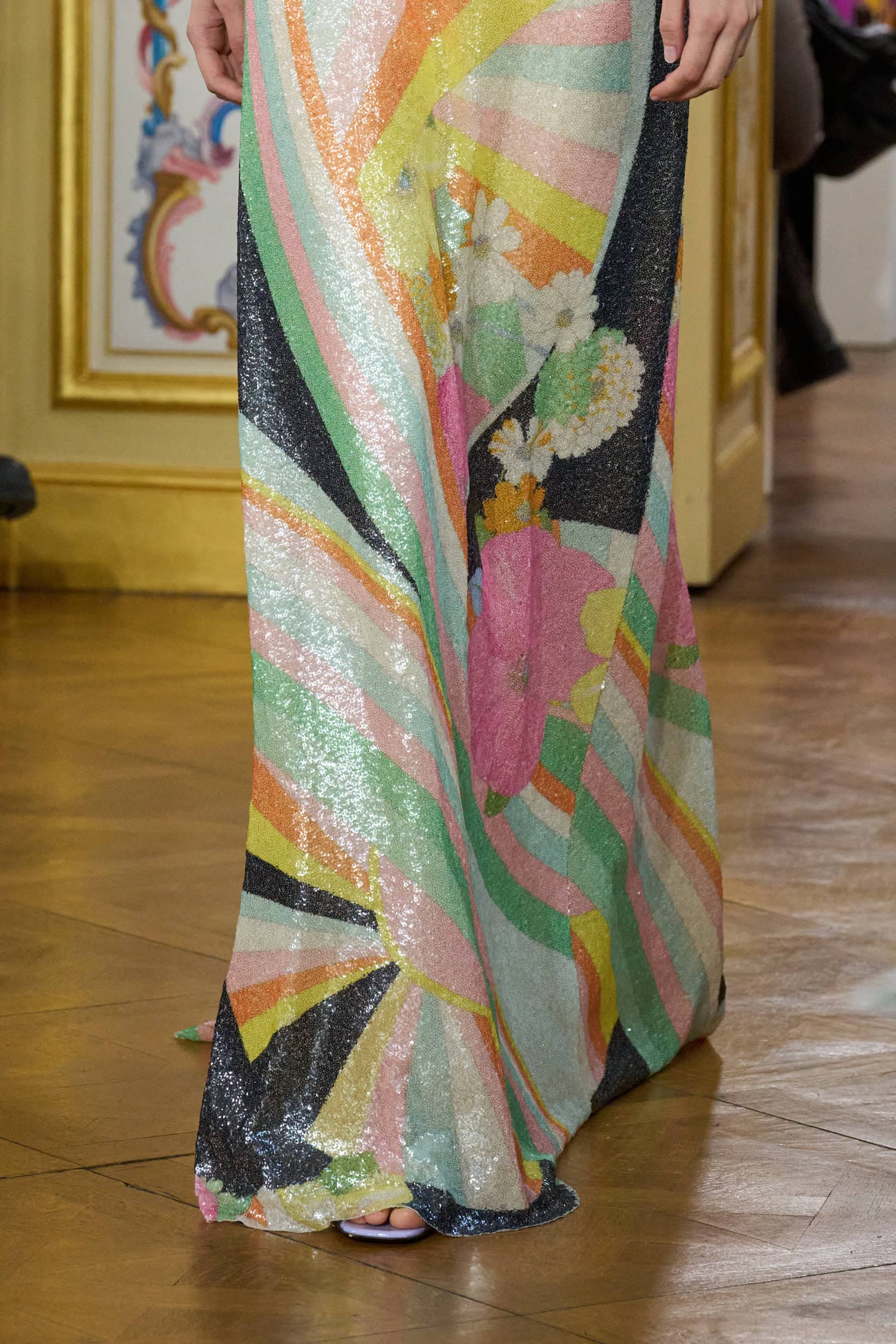 Leonard Paris Spring 2026 Fashion Show Details