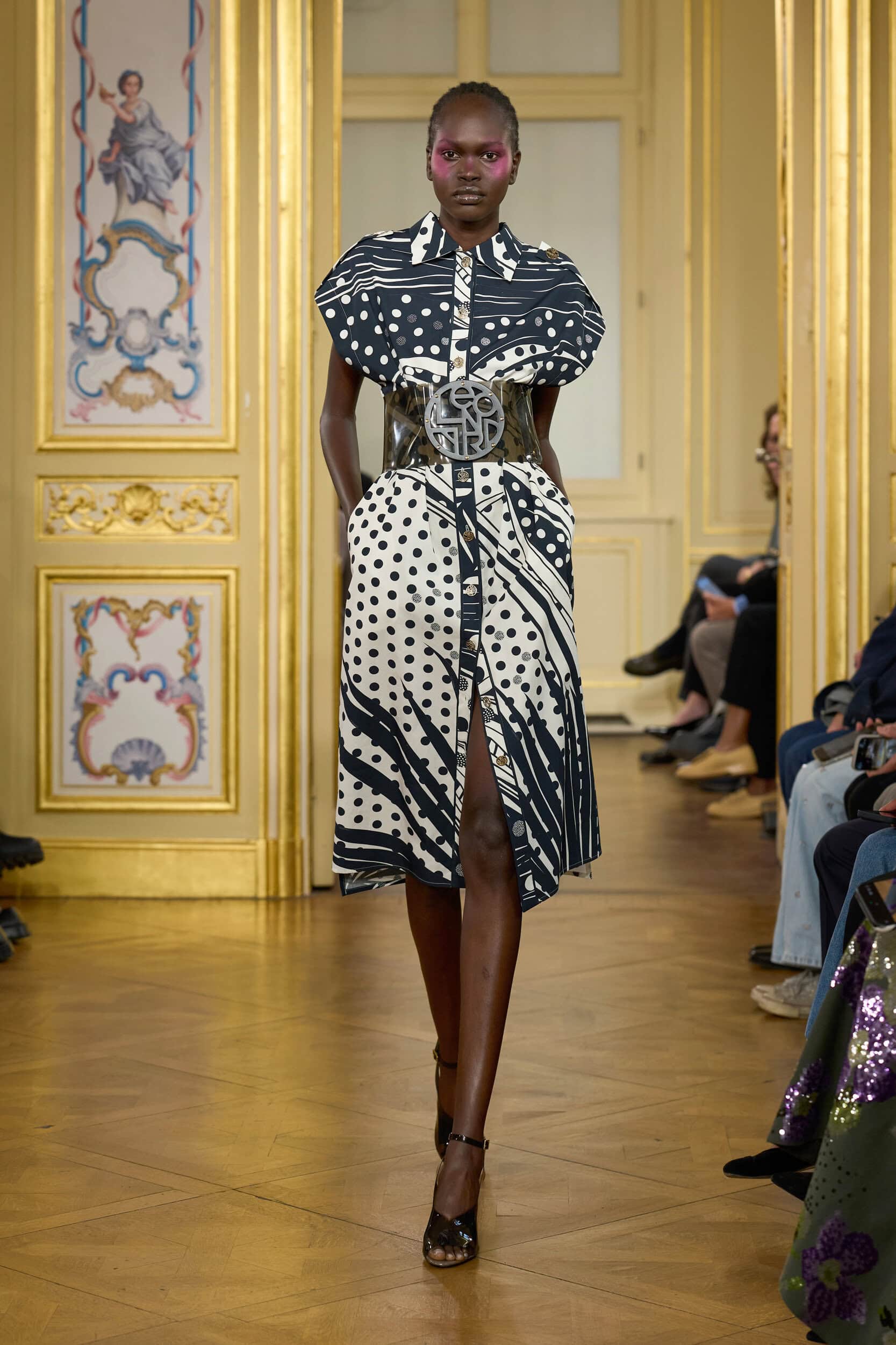 Leonard Paris Spring 2026 Fashion Show