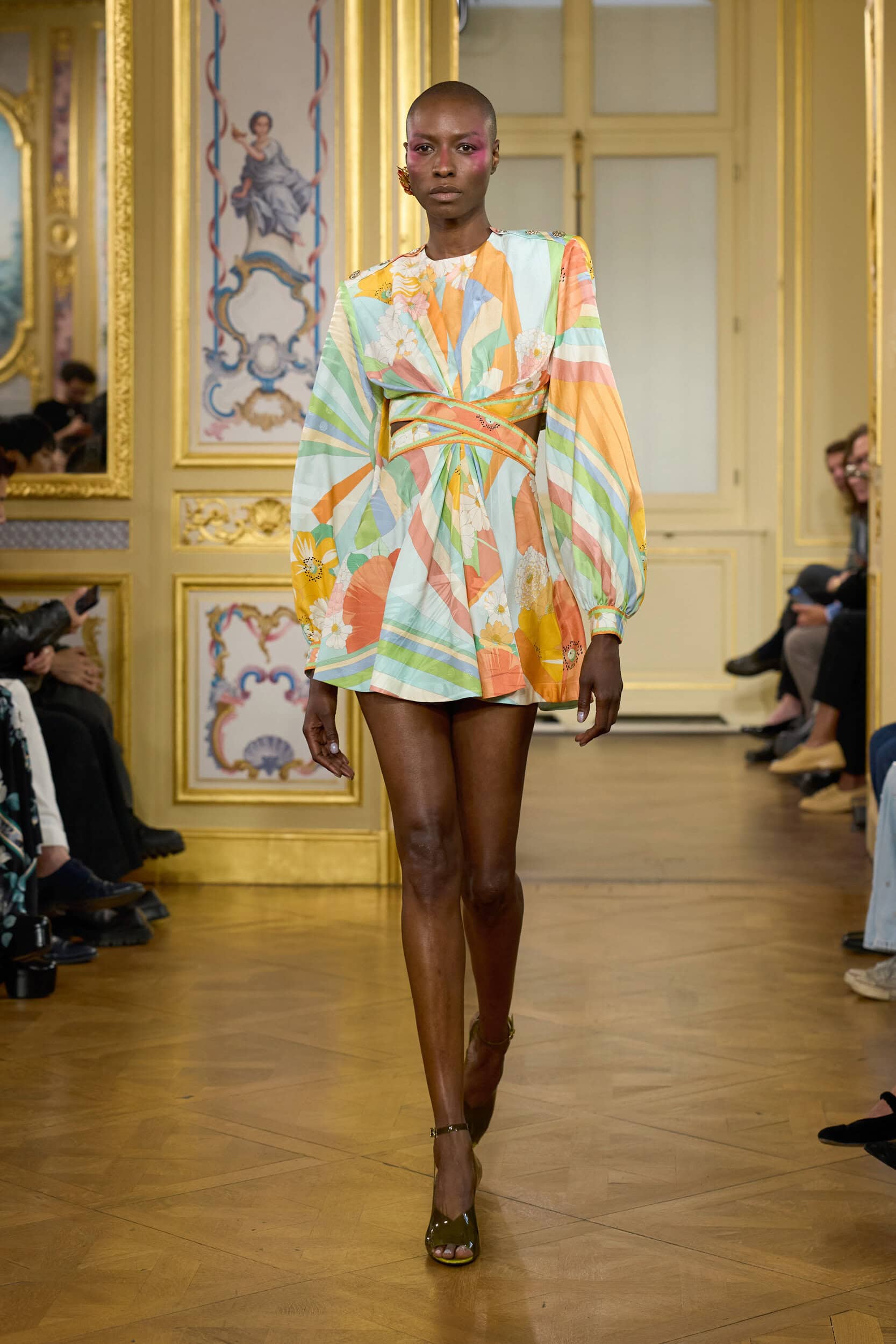Leonard Paris Spring 2026 Fashion Show