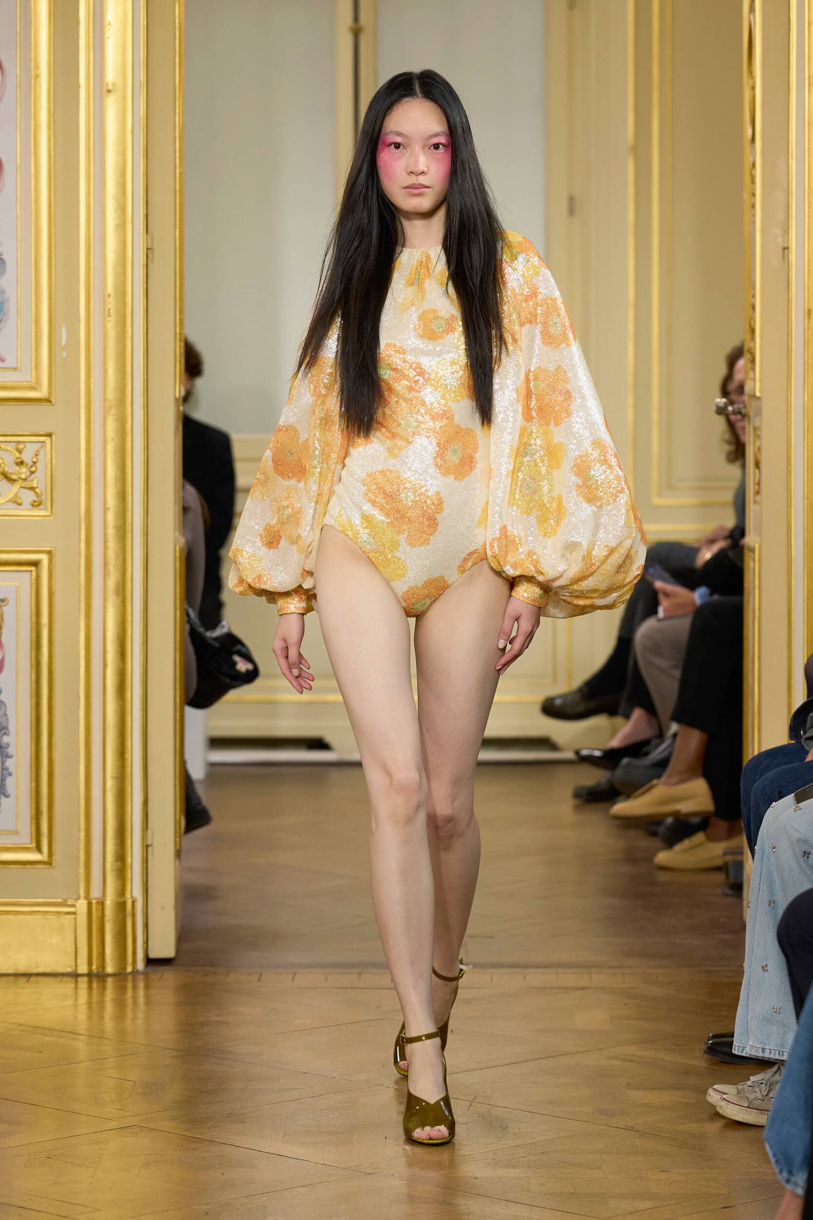 Leonard Paris Spring 2026 Fashion Show