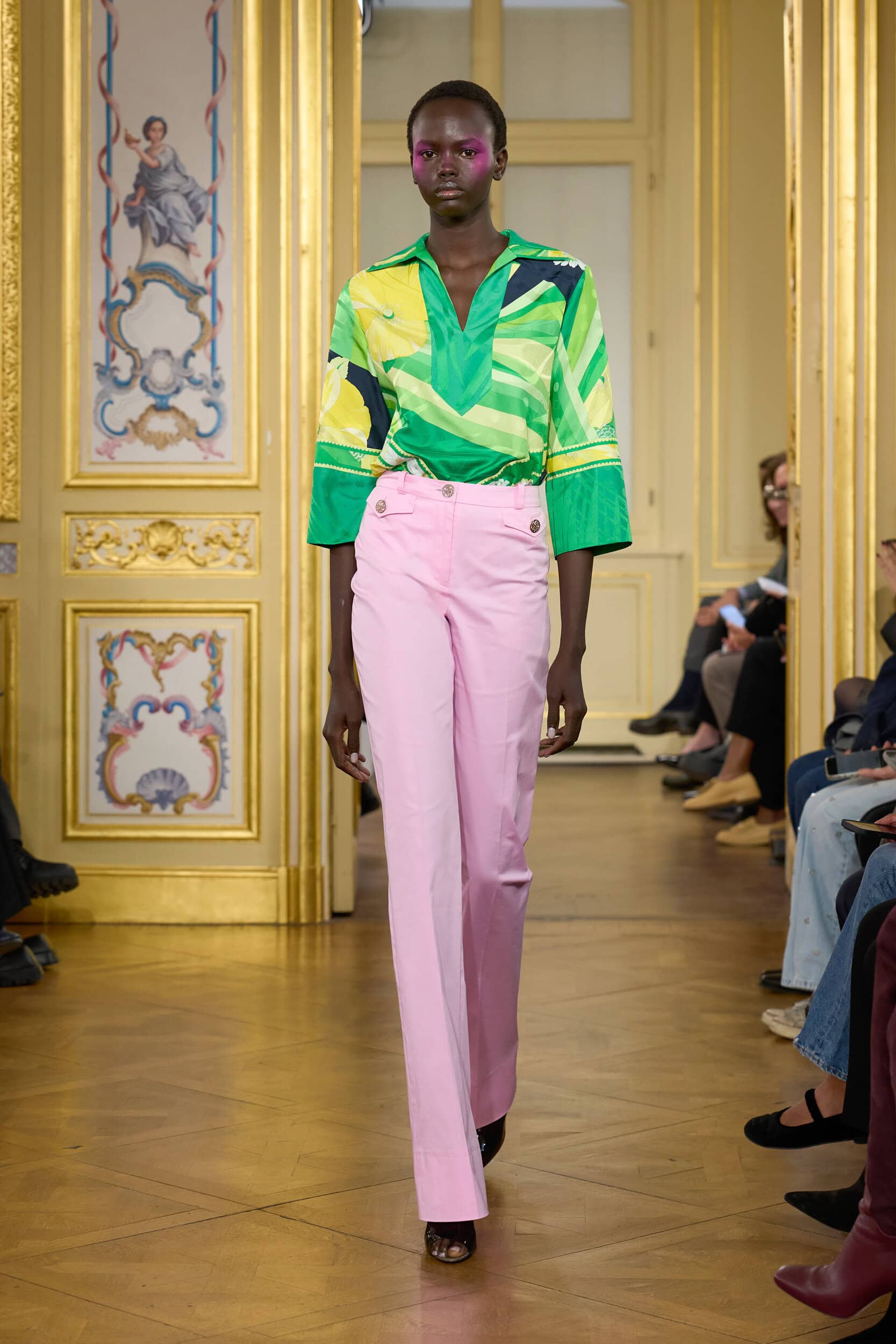 Leonard Paris Spring 2026 Fashion Show