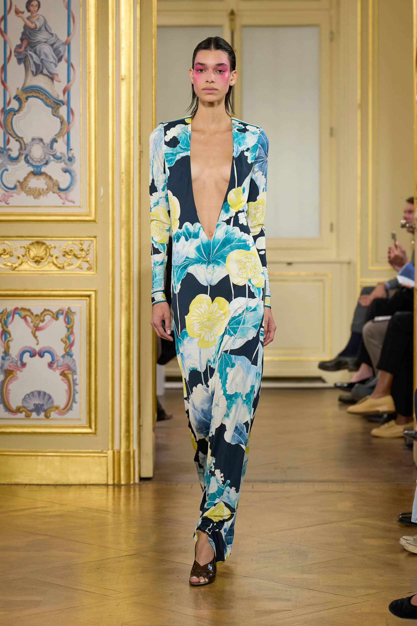 Leonard Paris Spring 2026 Fashion Show