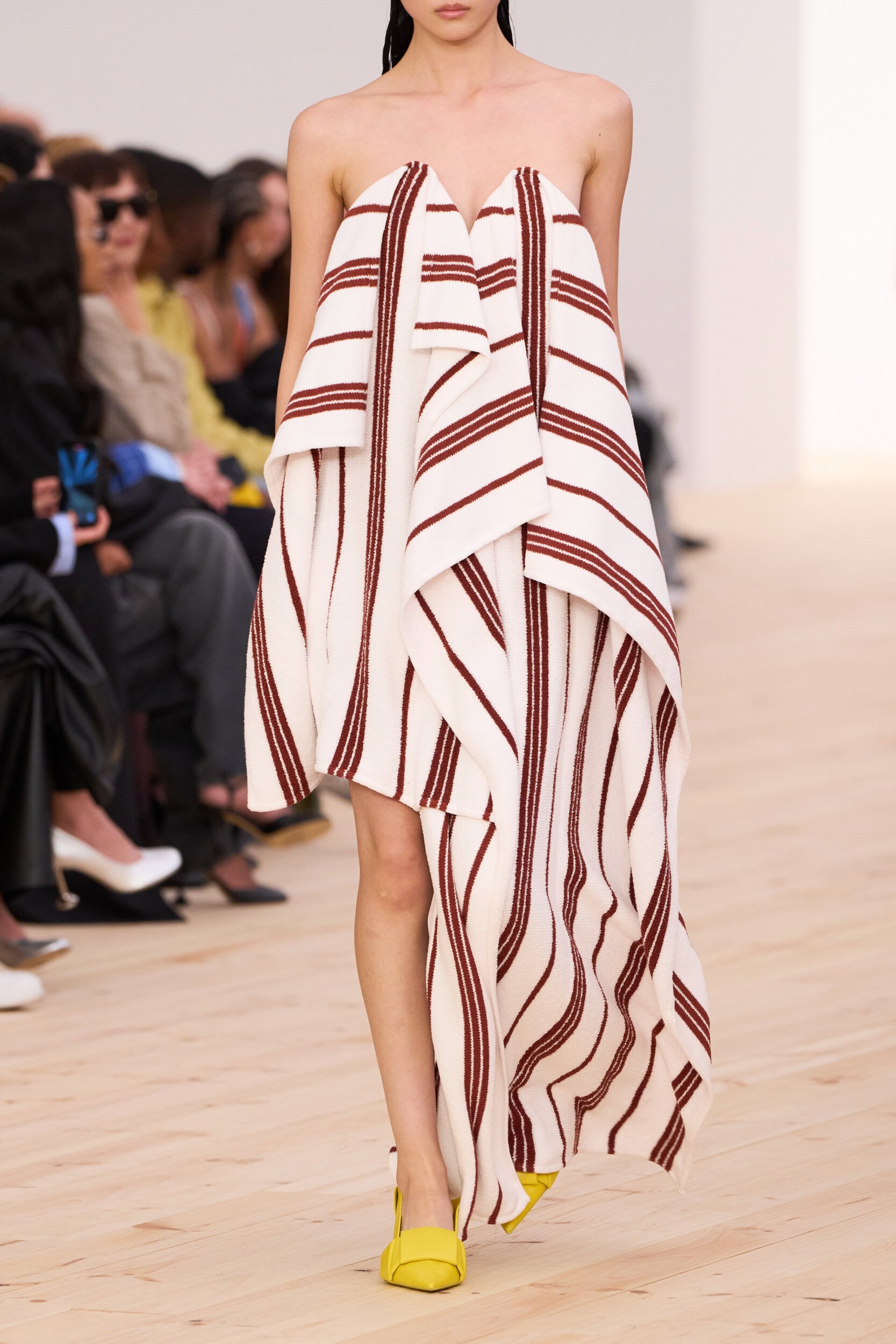 Loewe Spring 2026 Fashion Show Details