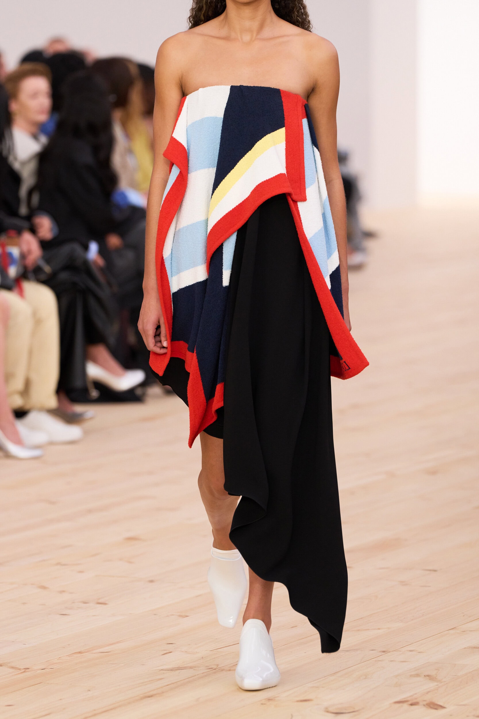 Loewe Spring 2026 Fashion Show Details