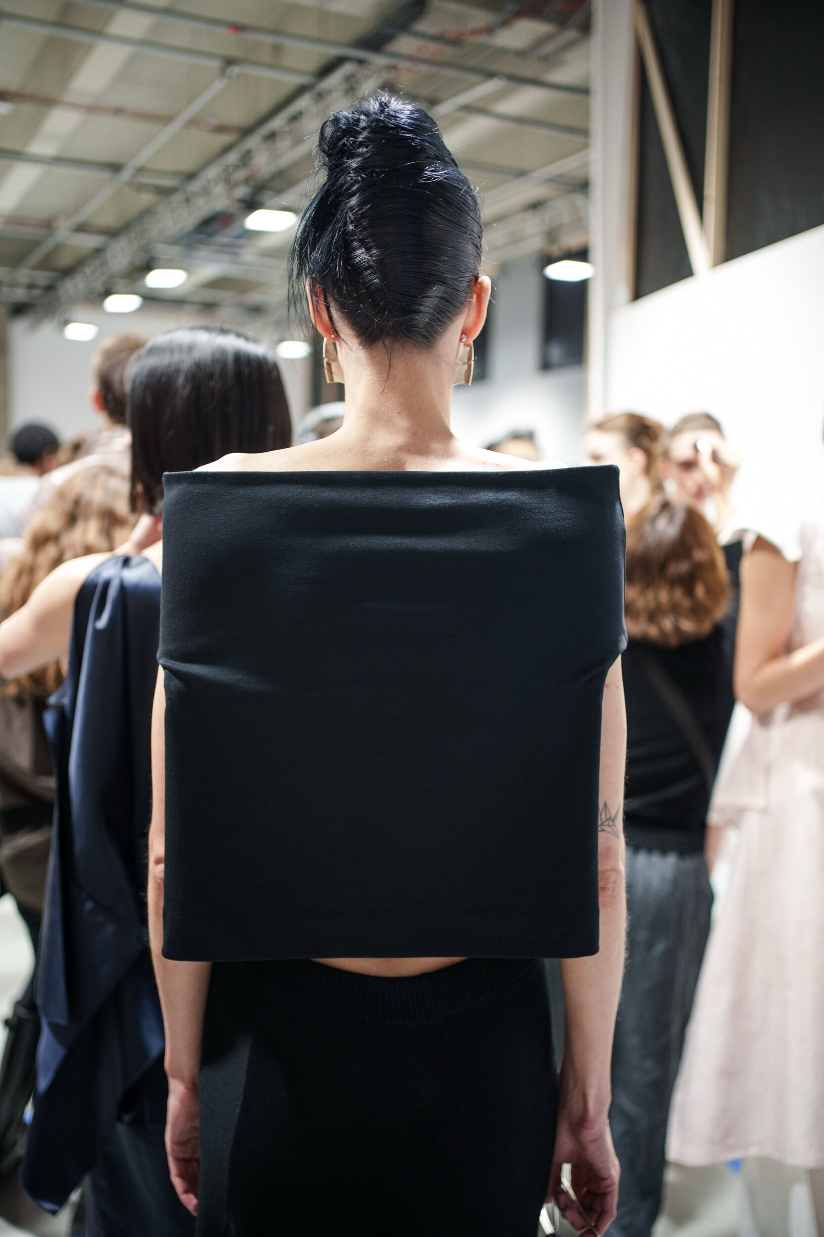 Niccolo Pasqualetti Spring 2026 Fashion Show Backstage