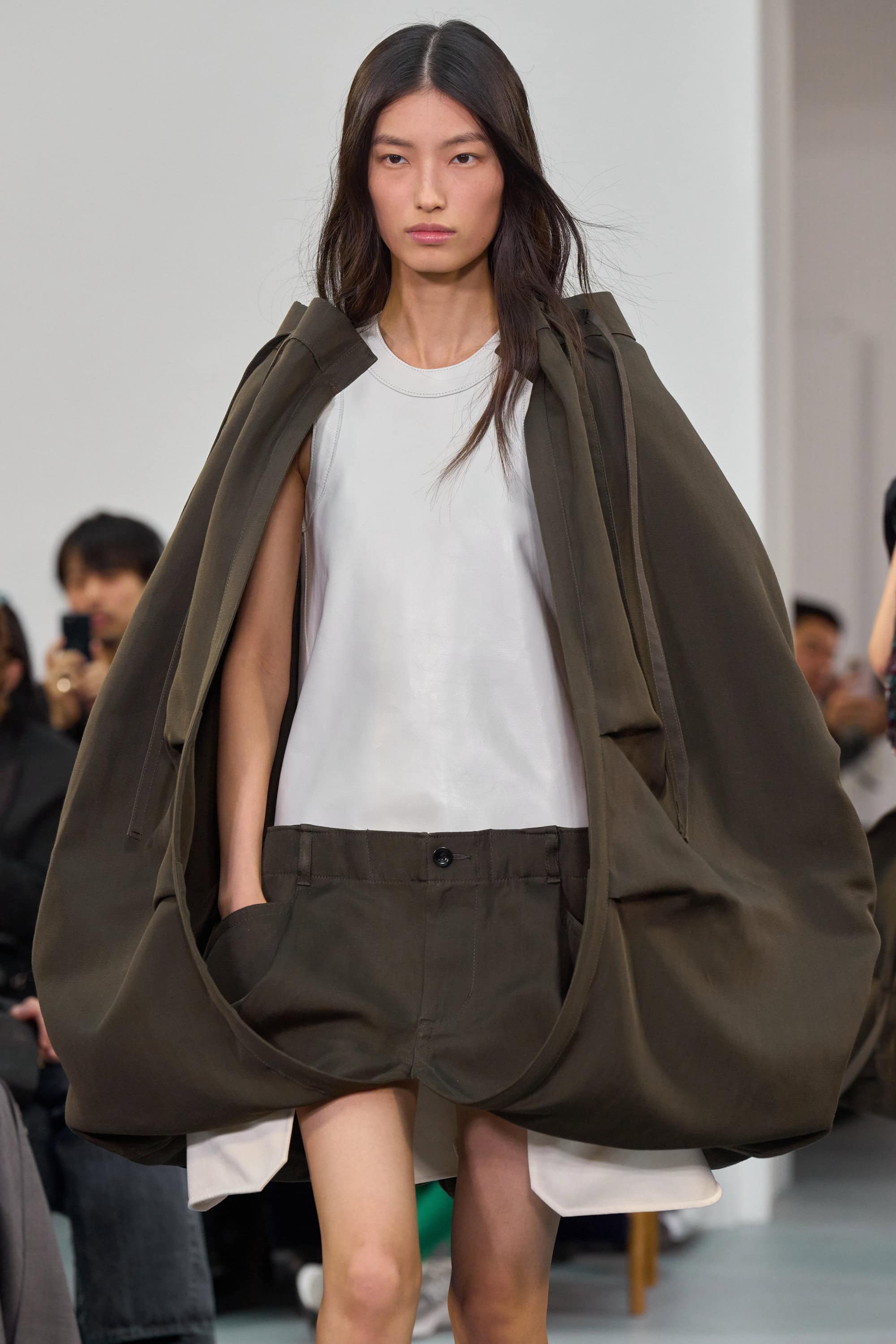 Sacai Spring 2026 Fashion Show Details