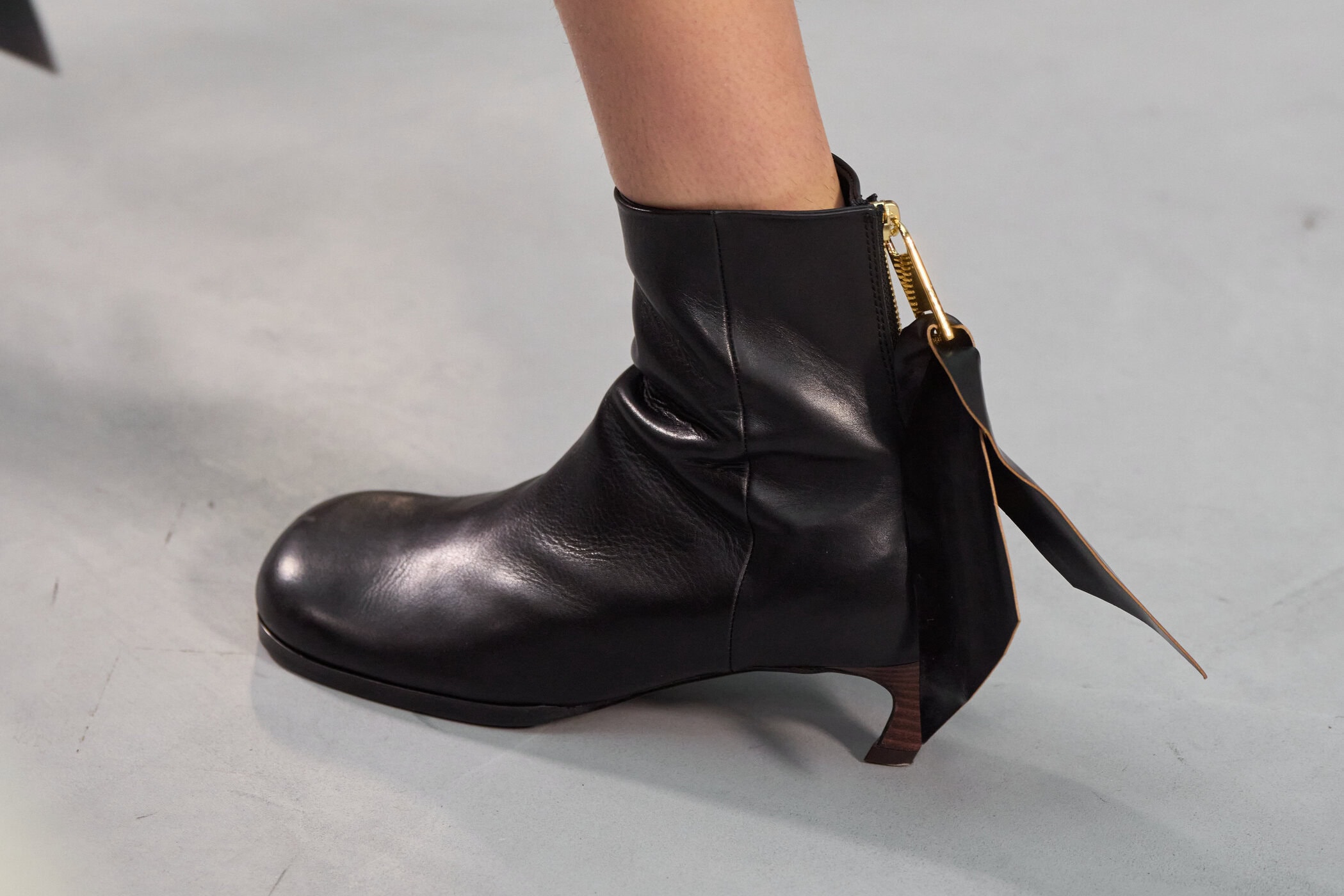 Sacai Spring 2026 Fashion Show Details