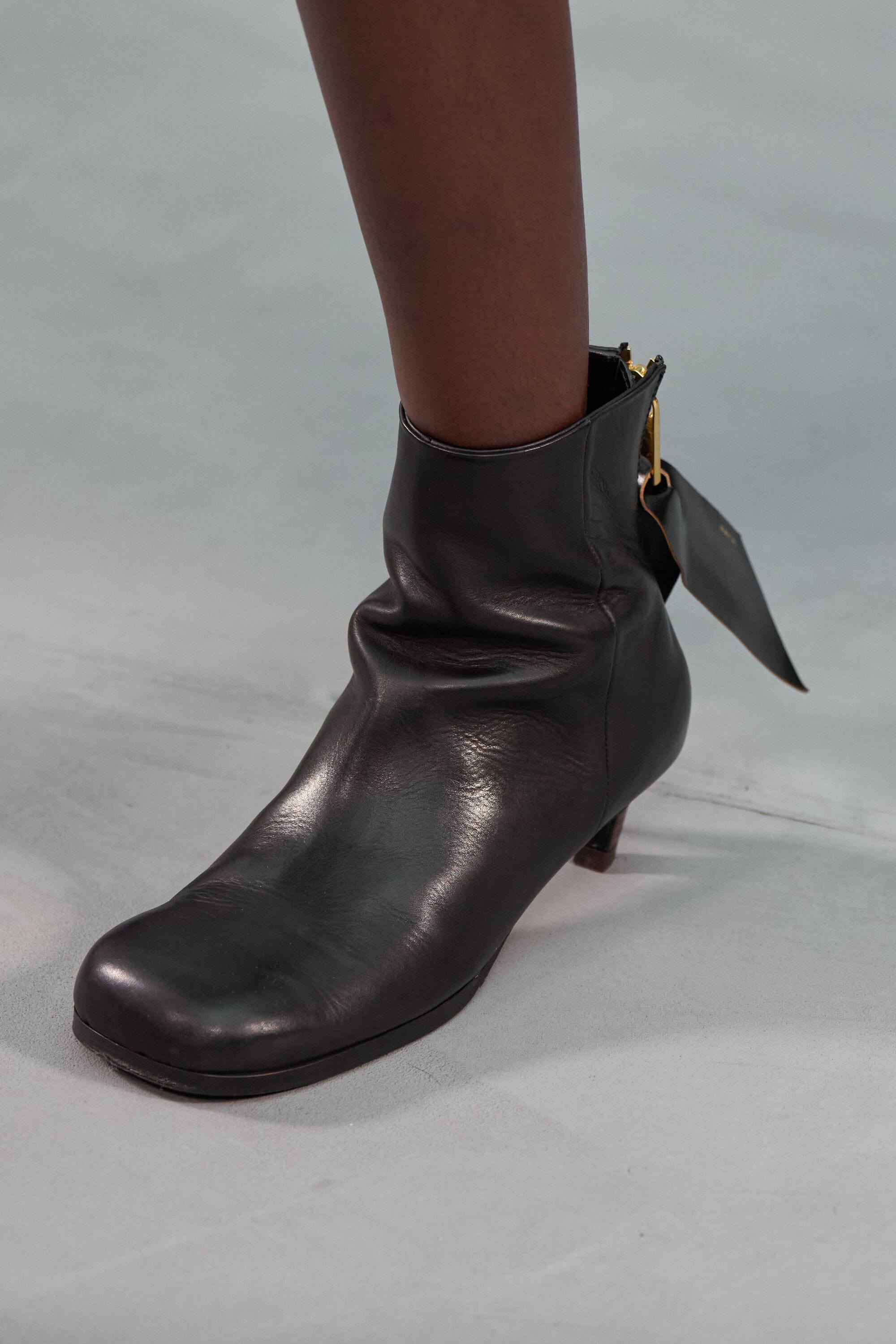 Sacai Spring 2026 Fashion Show Details