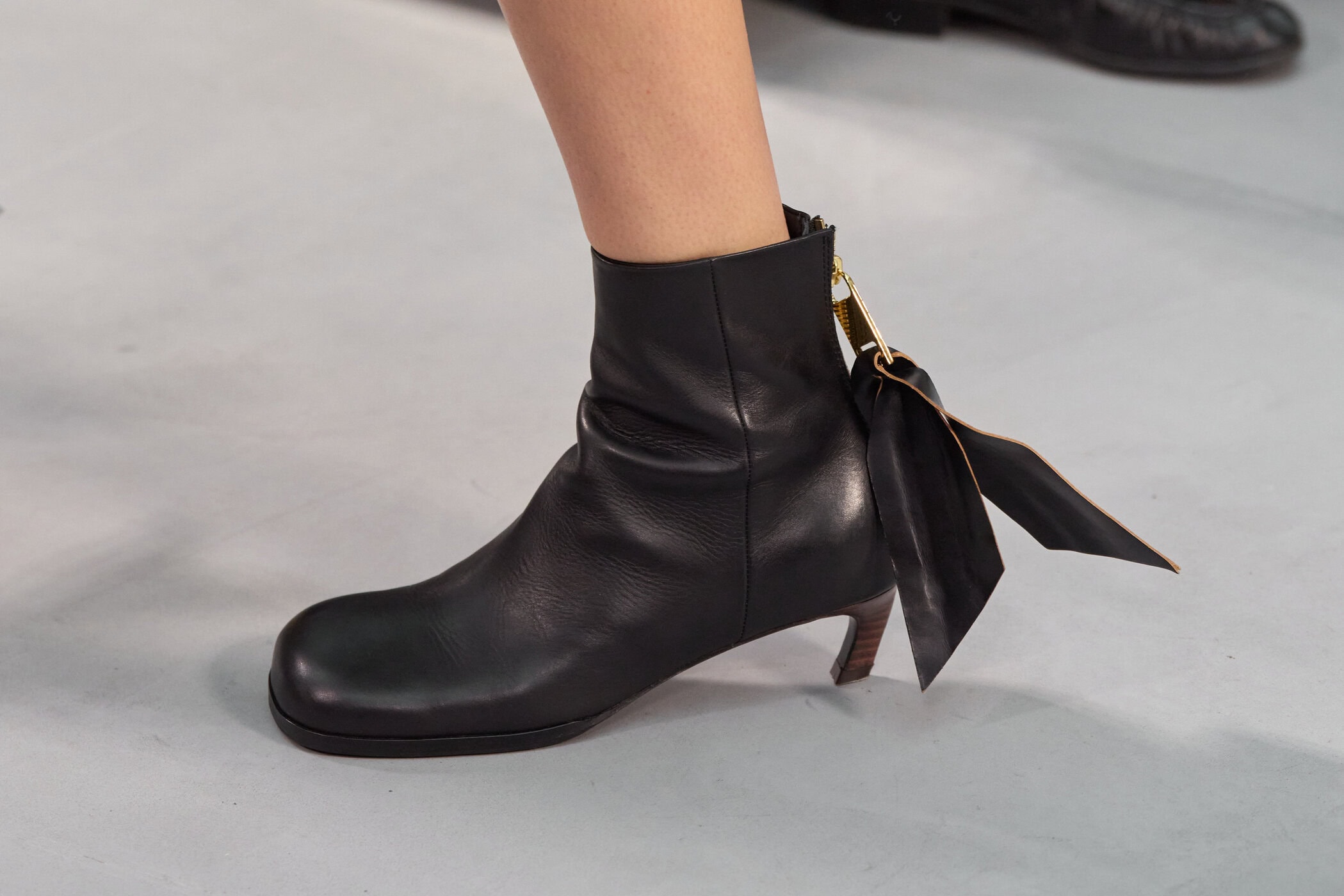 Sacai Spring 2026 Fashion Show Details
