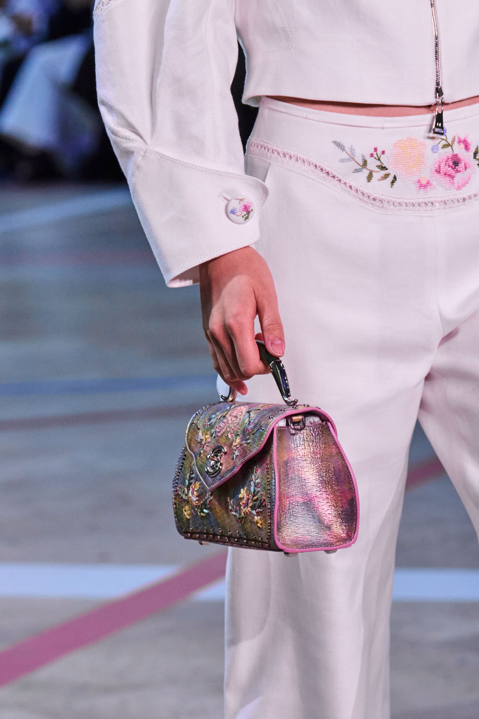 Shiatzy Chen Spring 2026 Fashion Show Details