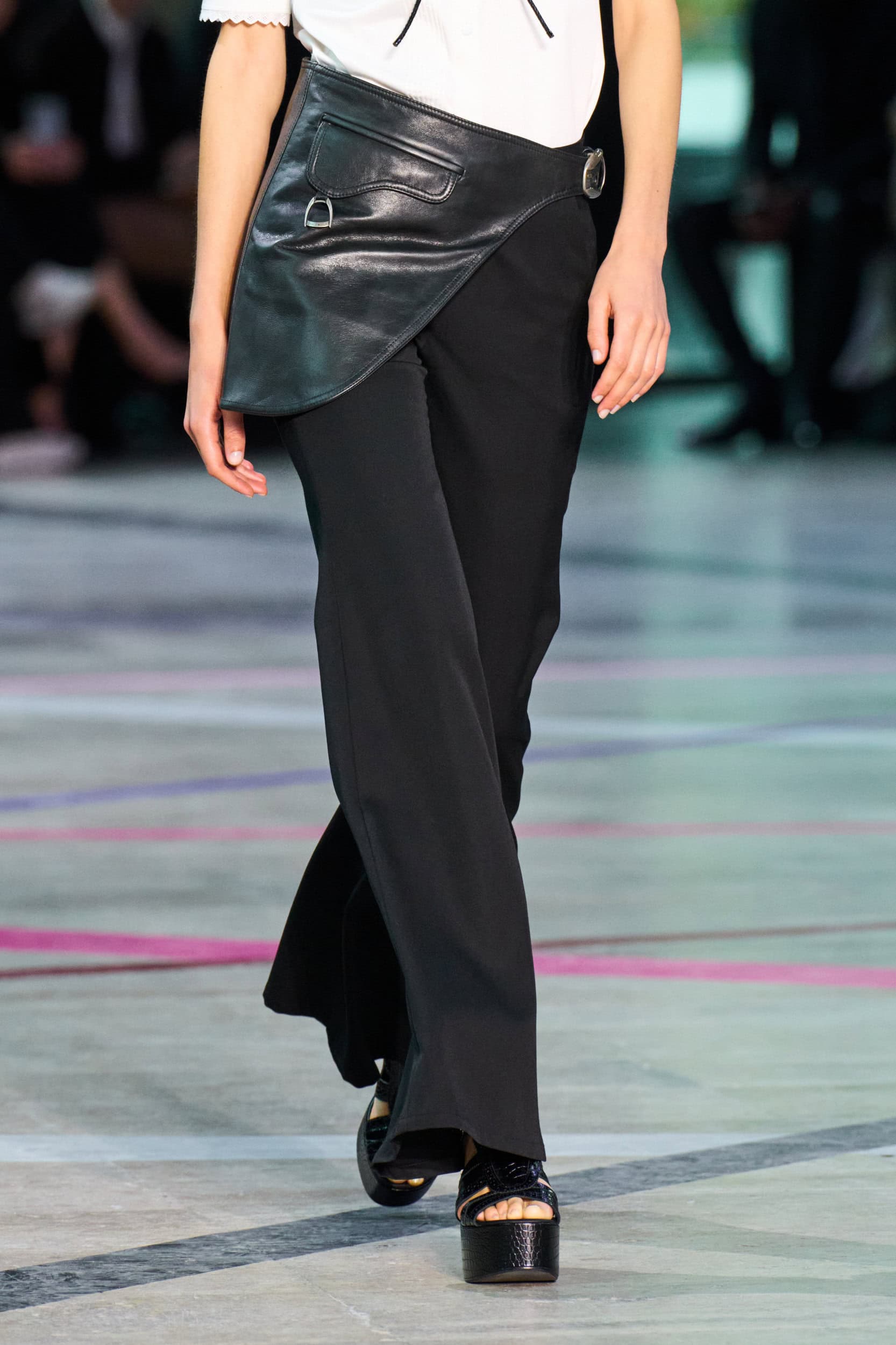 Shiatzy Chen Spring 2026 Fashion Show Details