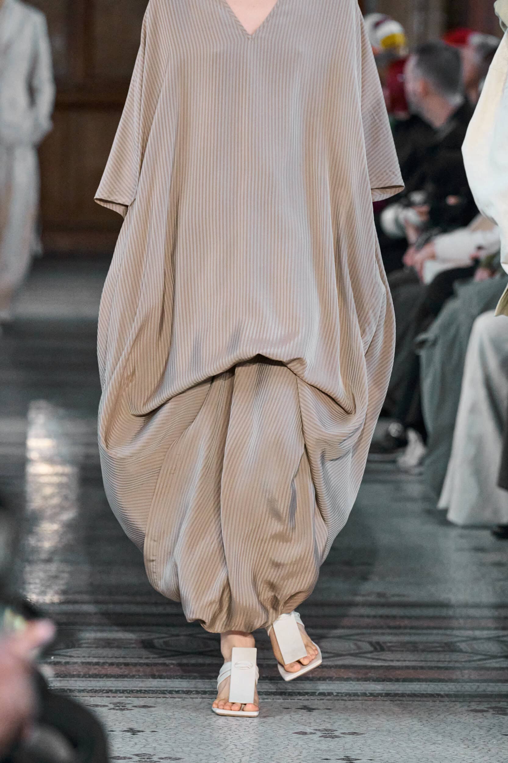 Uma Wang Spring 2026 Fashion Show Details