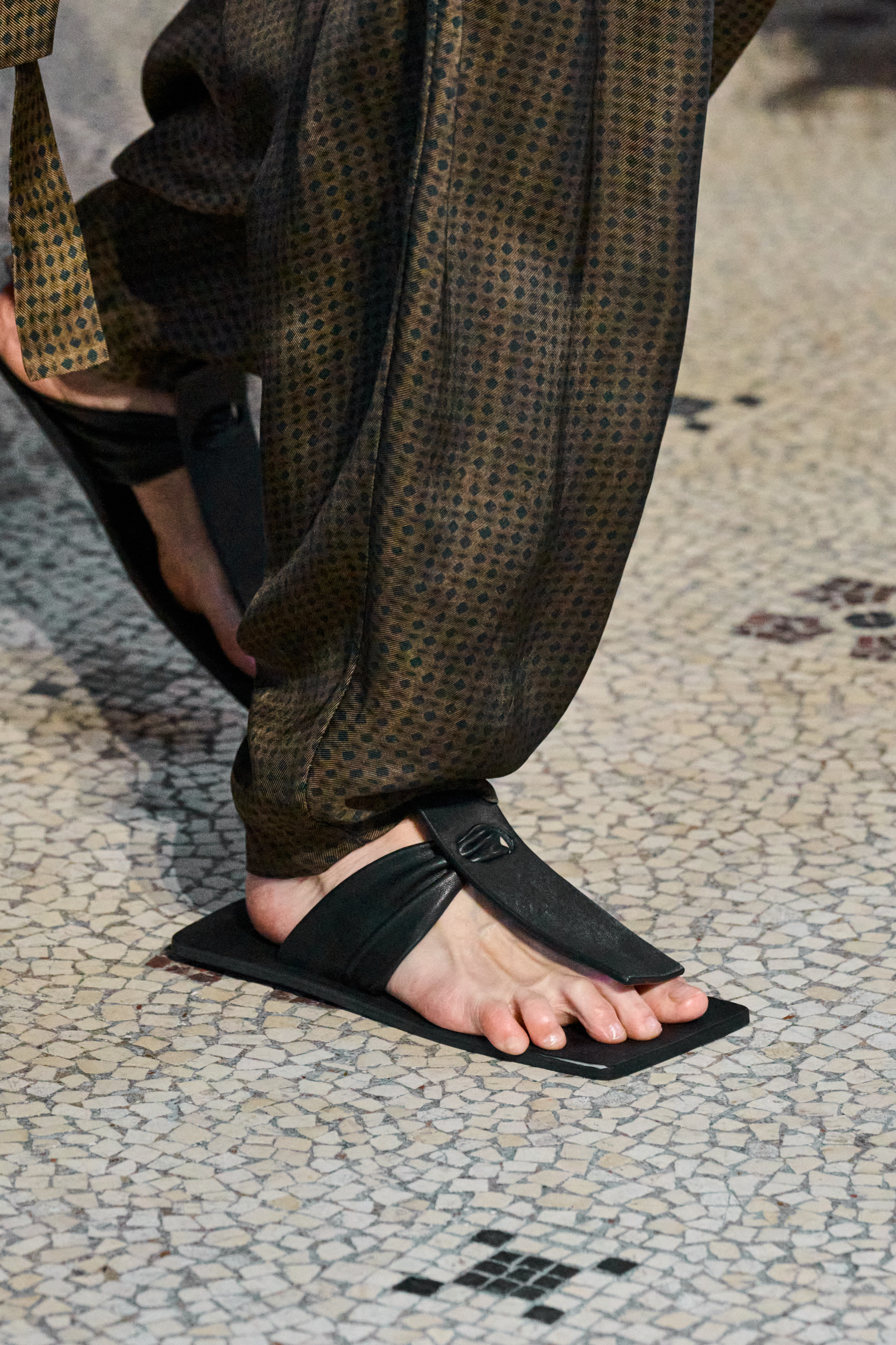 Uma Wang Spring 2026 Fashion Show Details