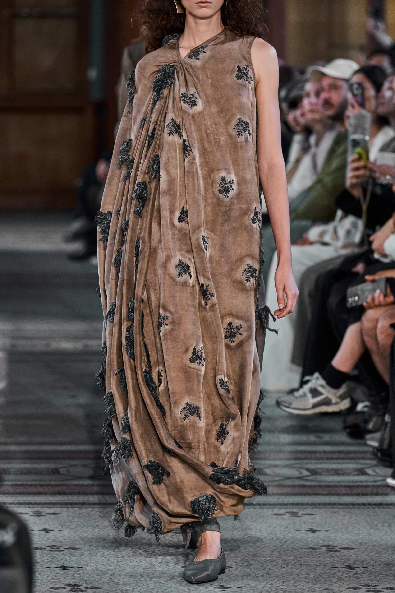 Uma Wang Spring 2026 Fashion Show Details
