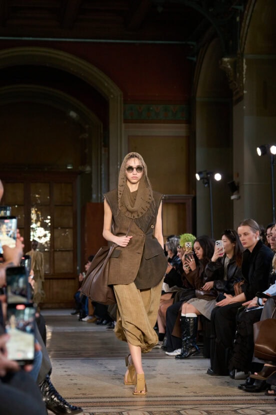 Uma Wang Spring 2026 Fashion Show Atmosphere