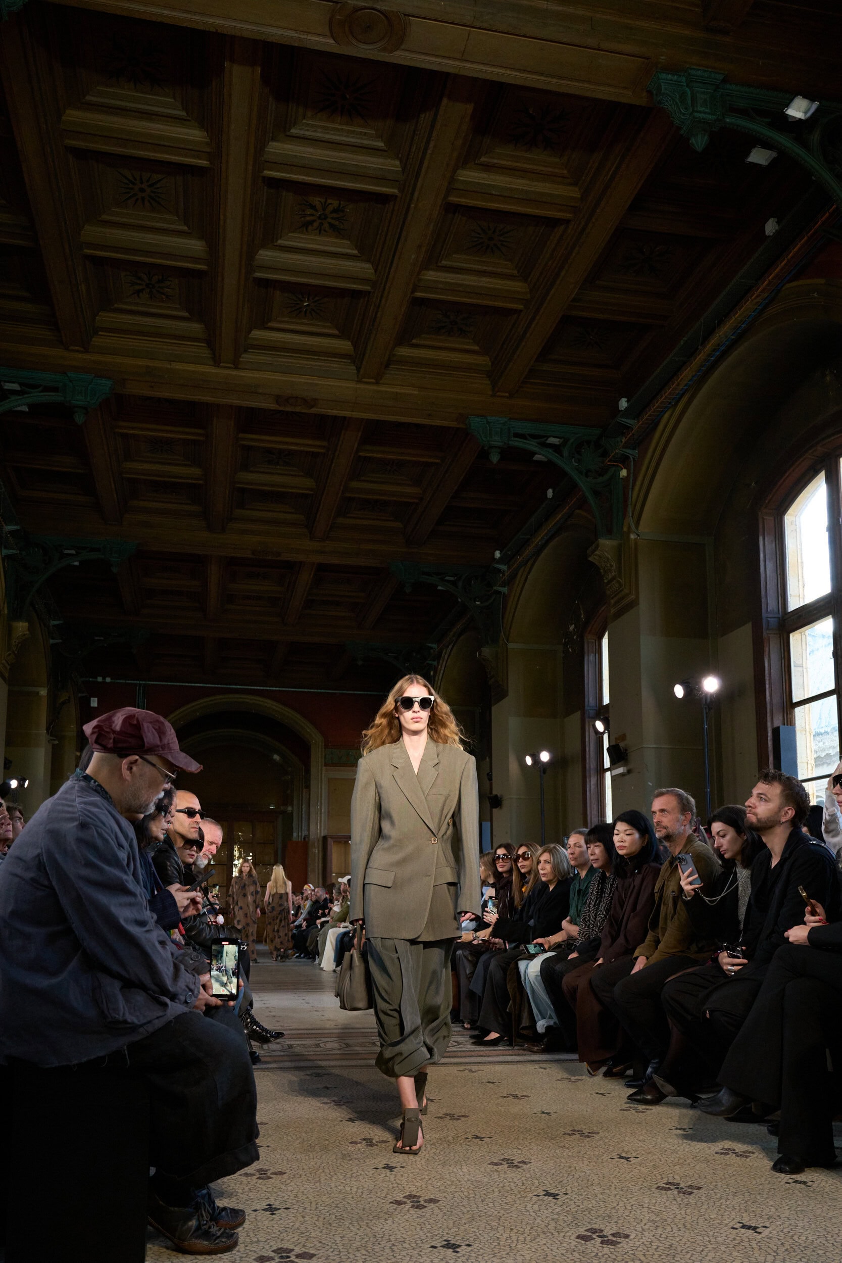 Uma Wang Spring 2026 Fashion Show Atmosphere