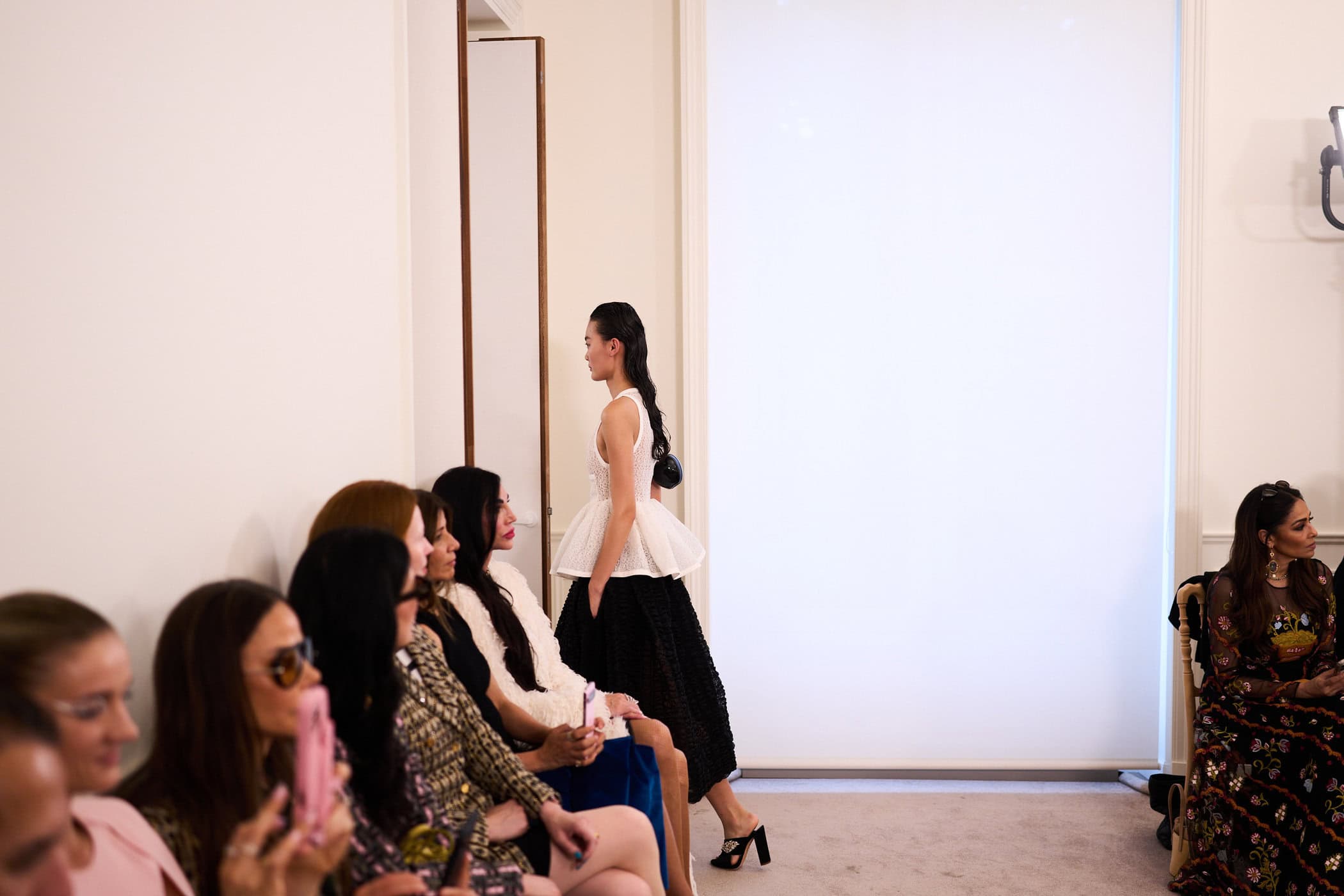 Giambattista Valli Spring 2026 Fashion Show Atmosphere