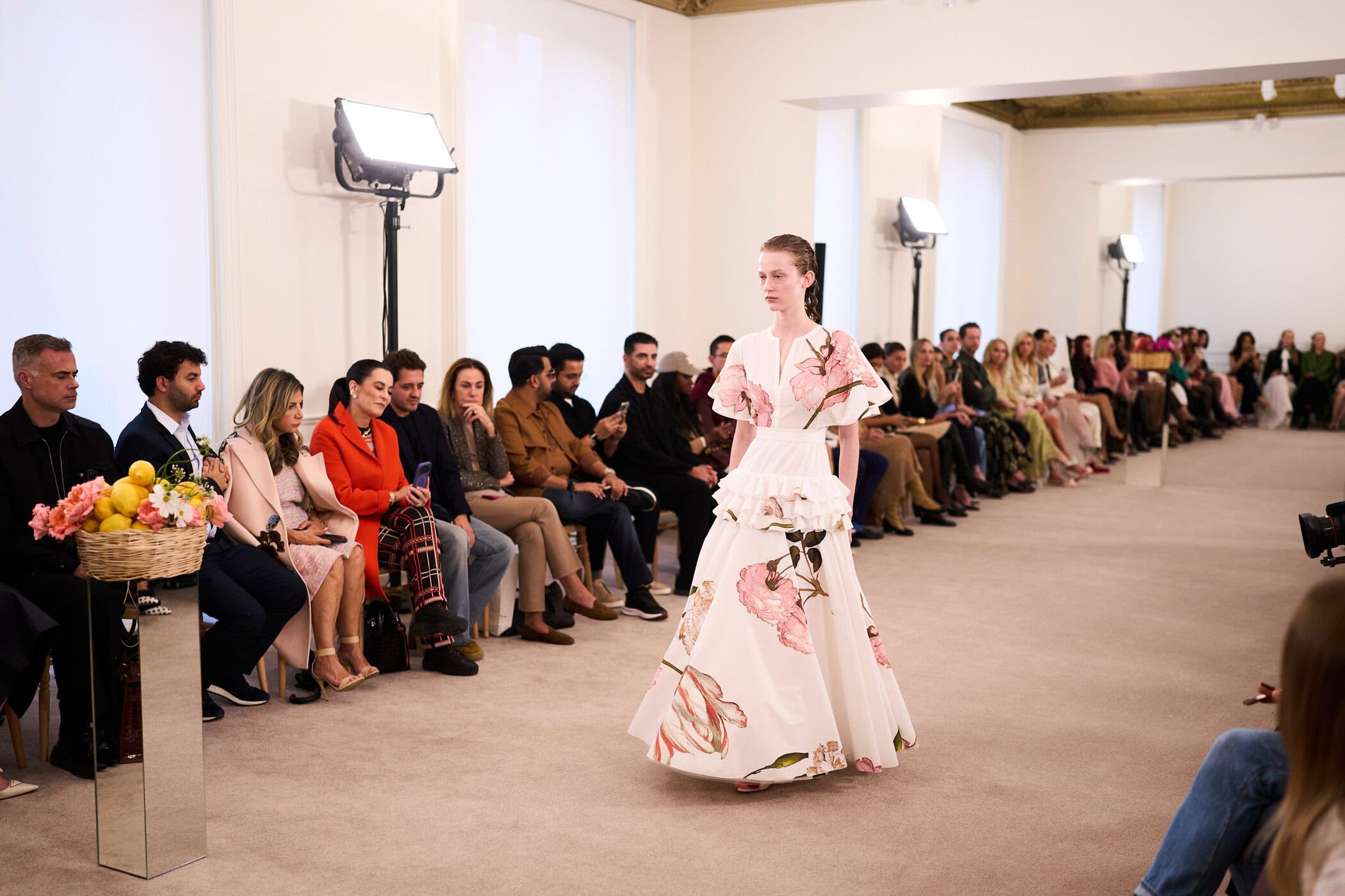 Giambattista Valli Spring 2026 Fashion Show Atmosphere