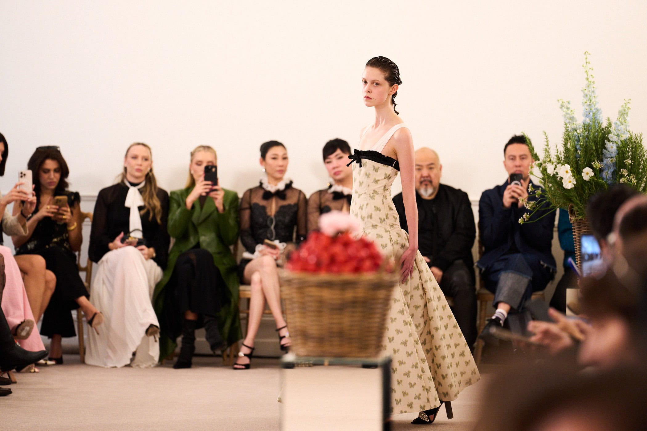 Giambattista Valli Spring 2026 Fashion Show Atmosphere