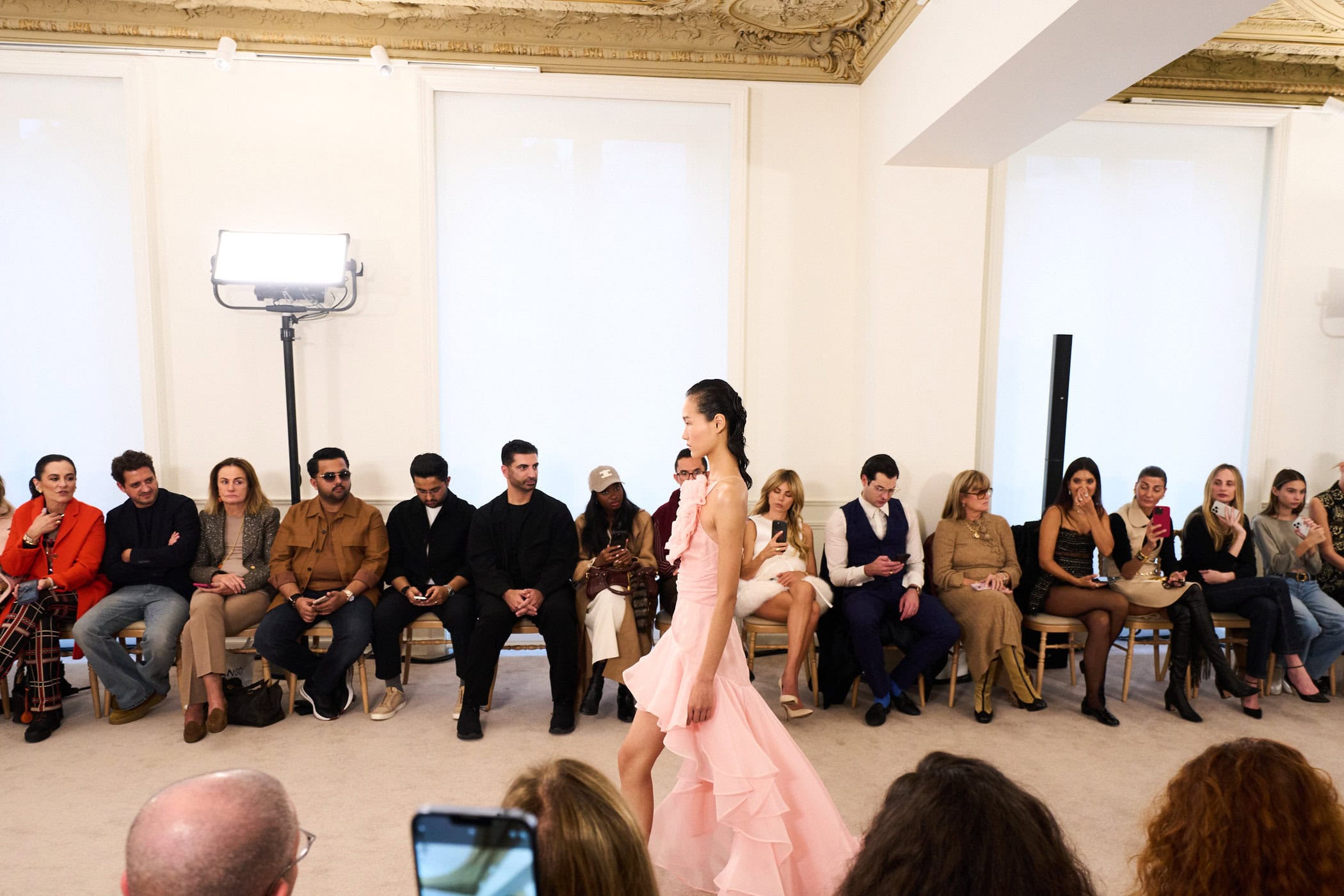 Giambattista Valli Spring 2026 Fashion Show Atmosphere