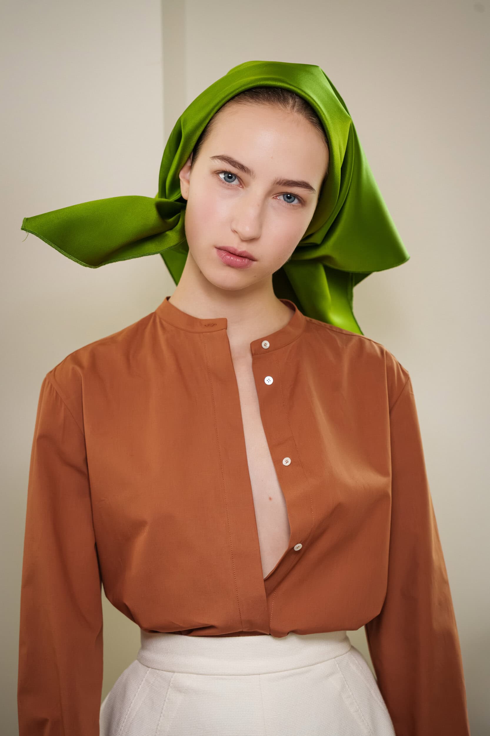 Giambattista Valli Spring 2026 Fashion Show Backstage