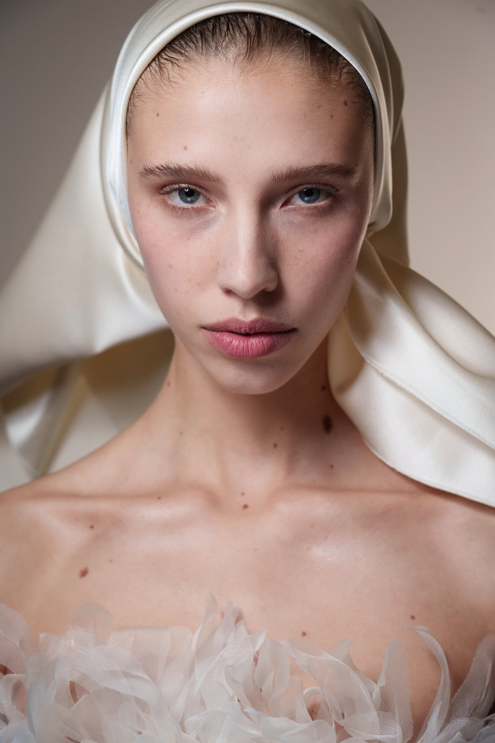 Giambattista Valli Spring 2026 Fashion Show Backstage