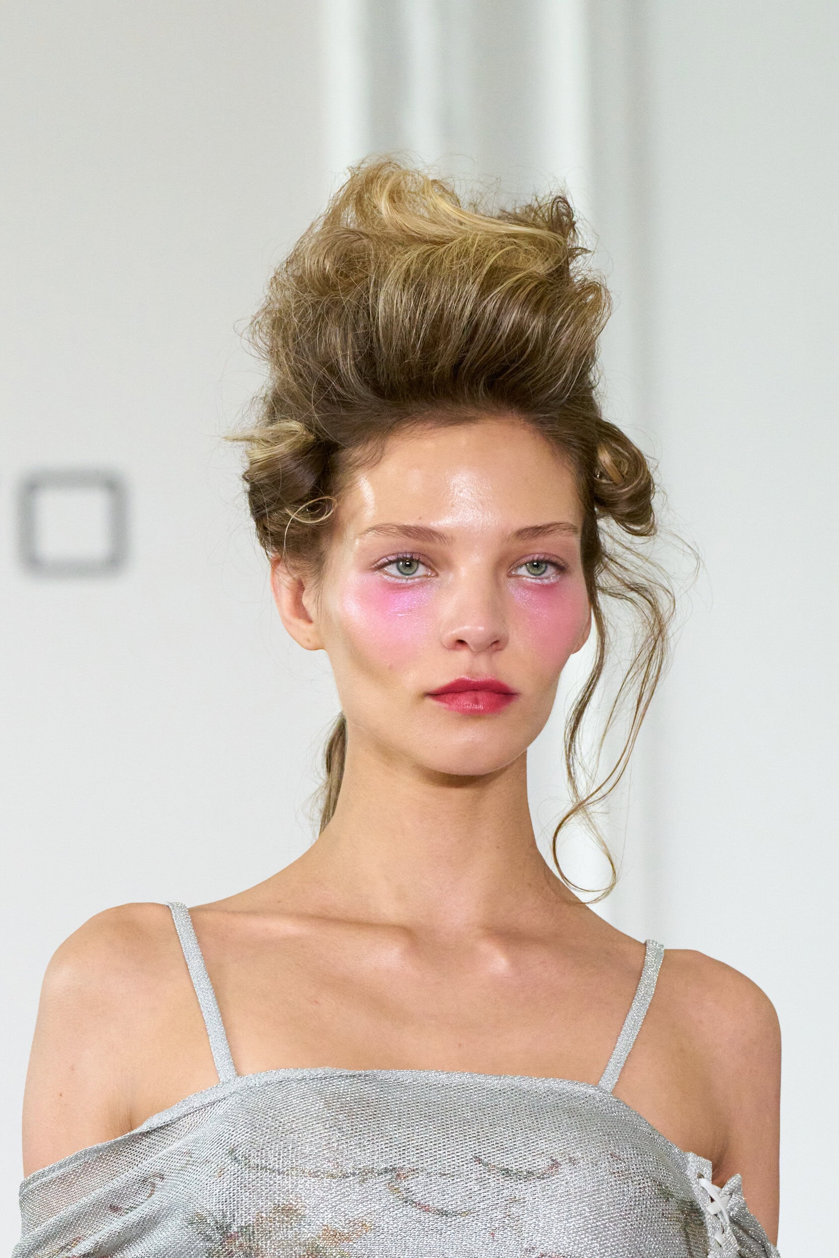 Weinsanto Spring 2026 Fashion Show Details