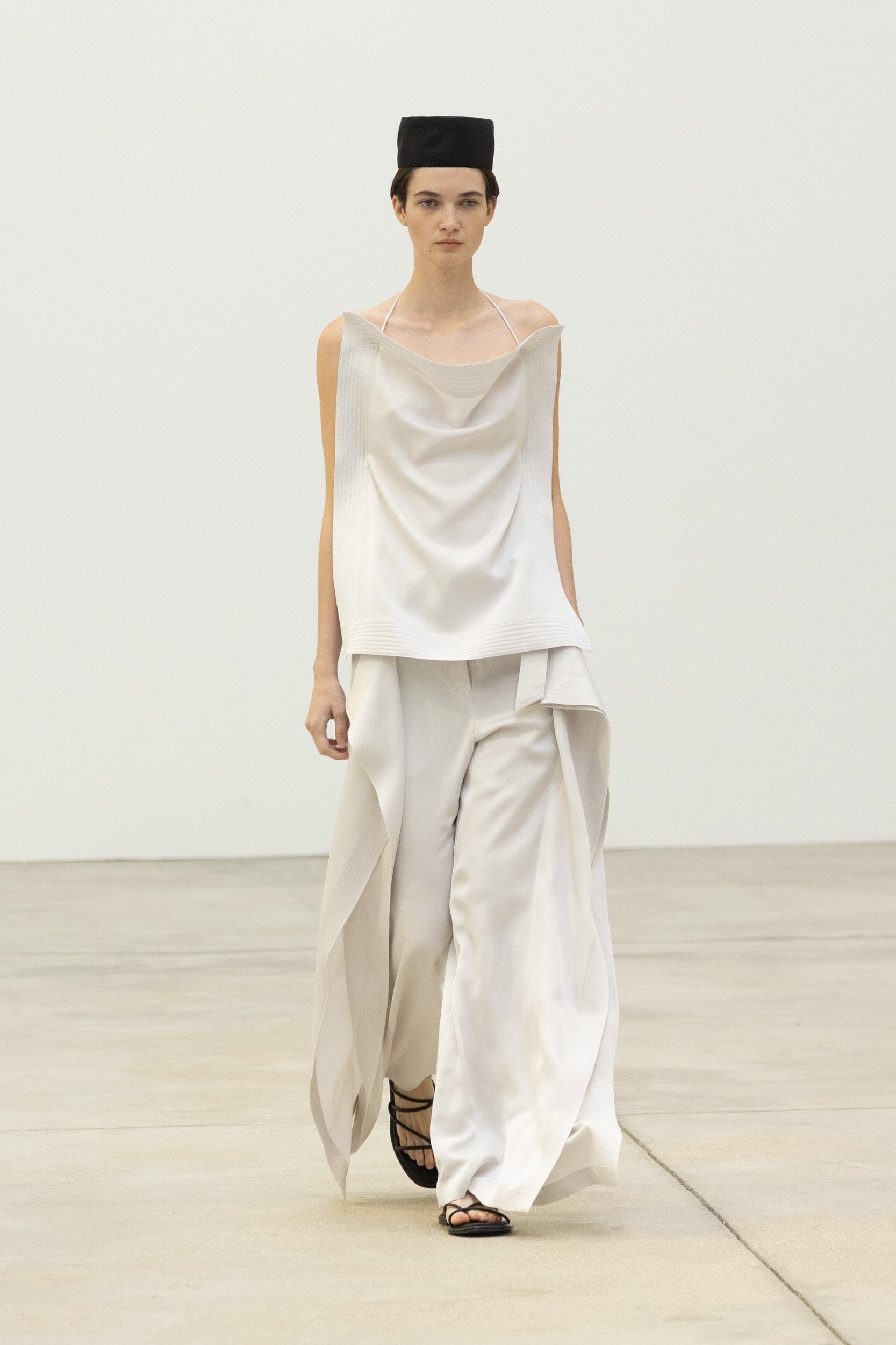 Christian Wijnants Spring 2026 Fashion Show