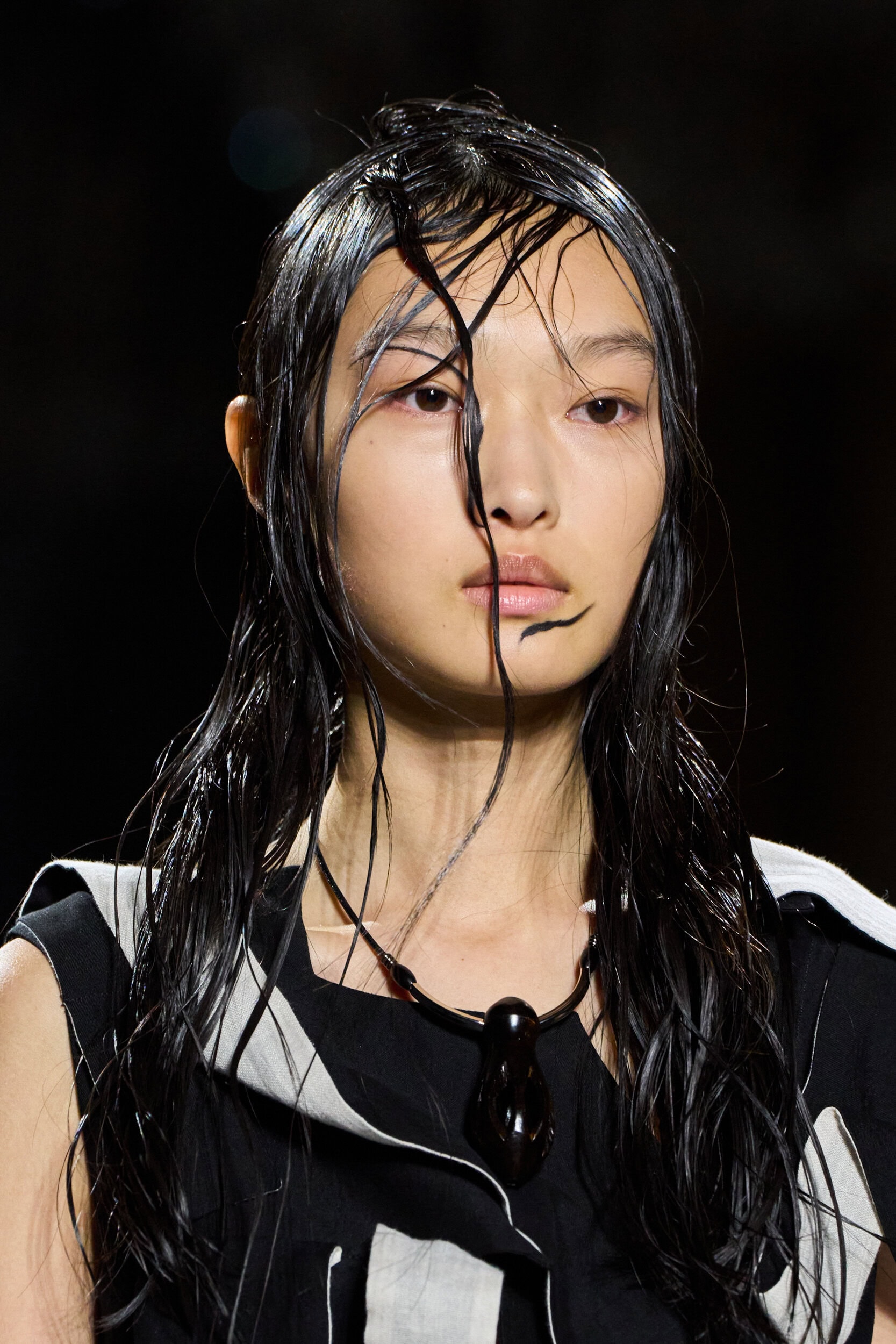 Yohji Yamamoto Spring 2026 Fashion Show Details