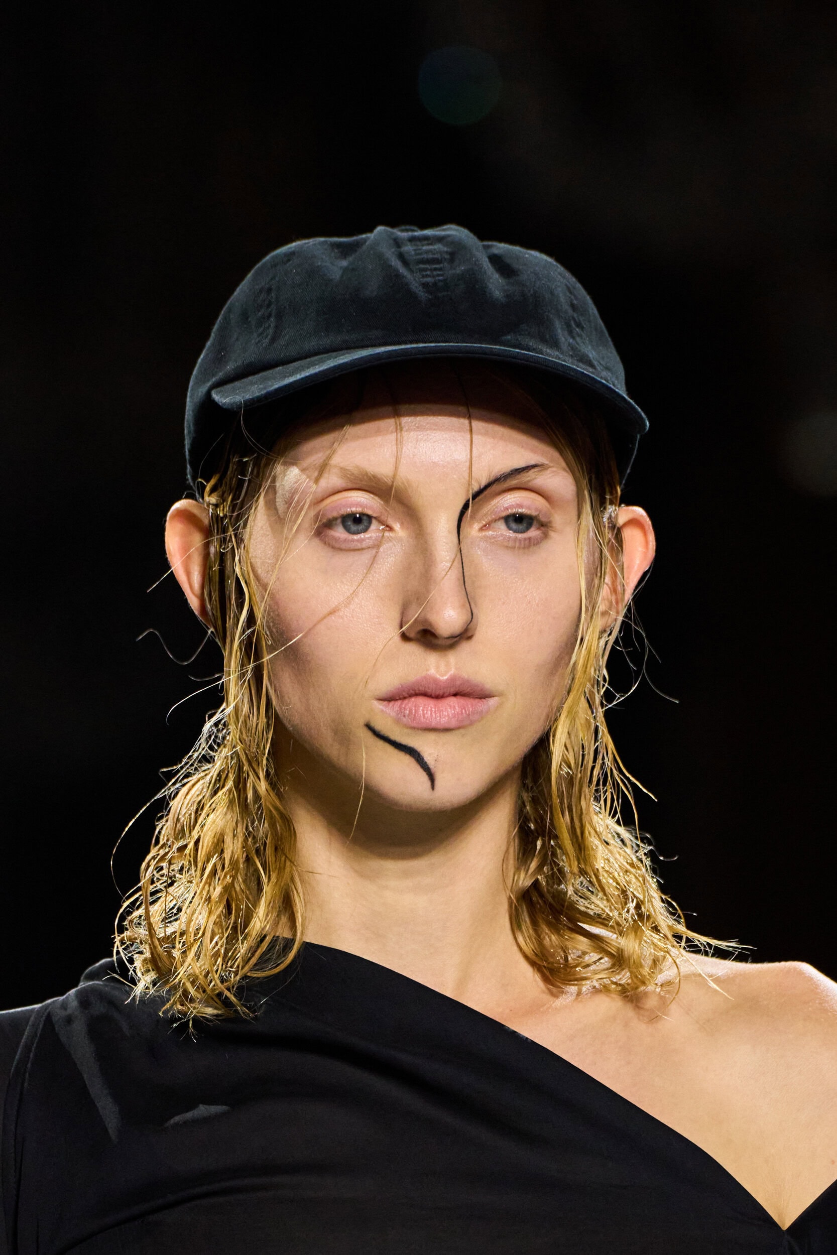 Yohji Yamamoto Spring 2026 Fashion Show Details