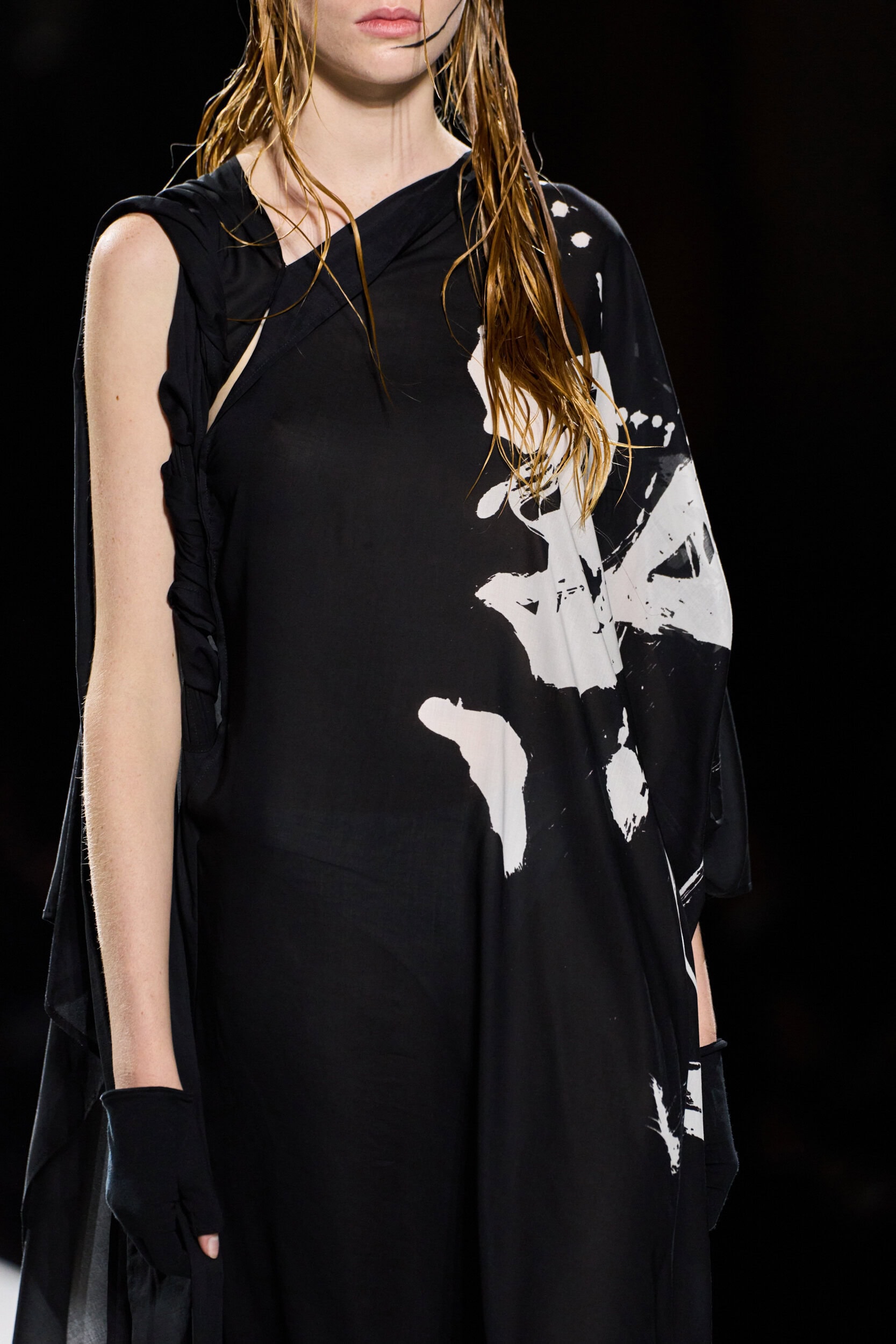 Yohji Yamamoto Spring 2026 Fashion Show Details