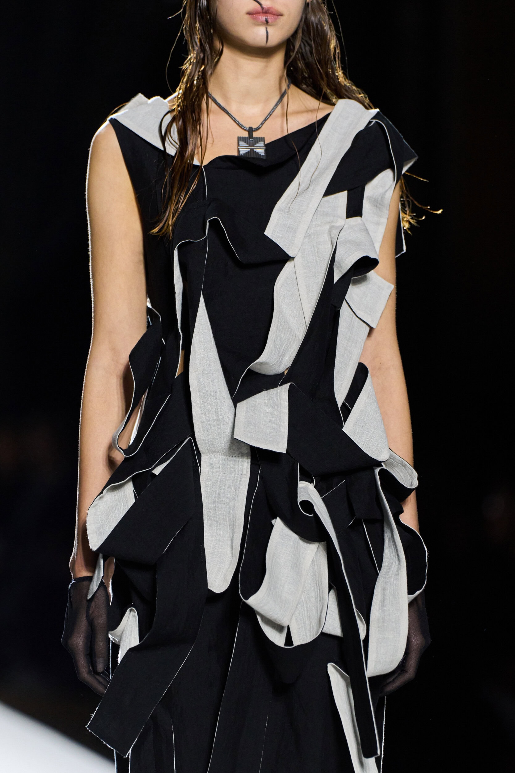 Yohji Yamamoto Spring 2026 Fashion Show Details