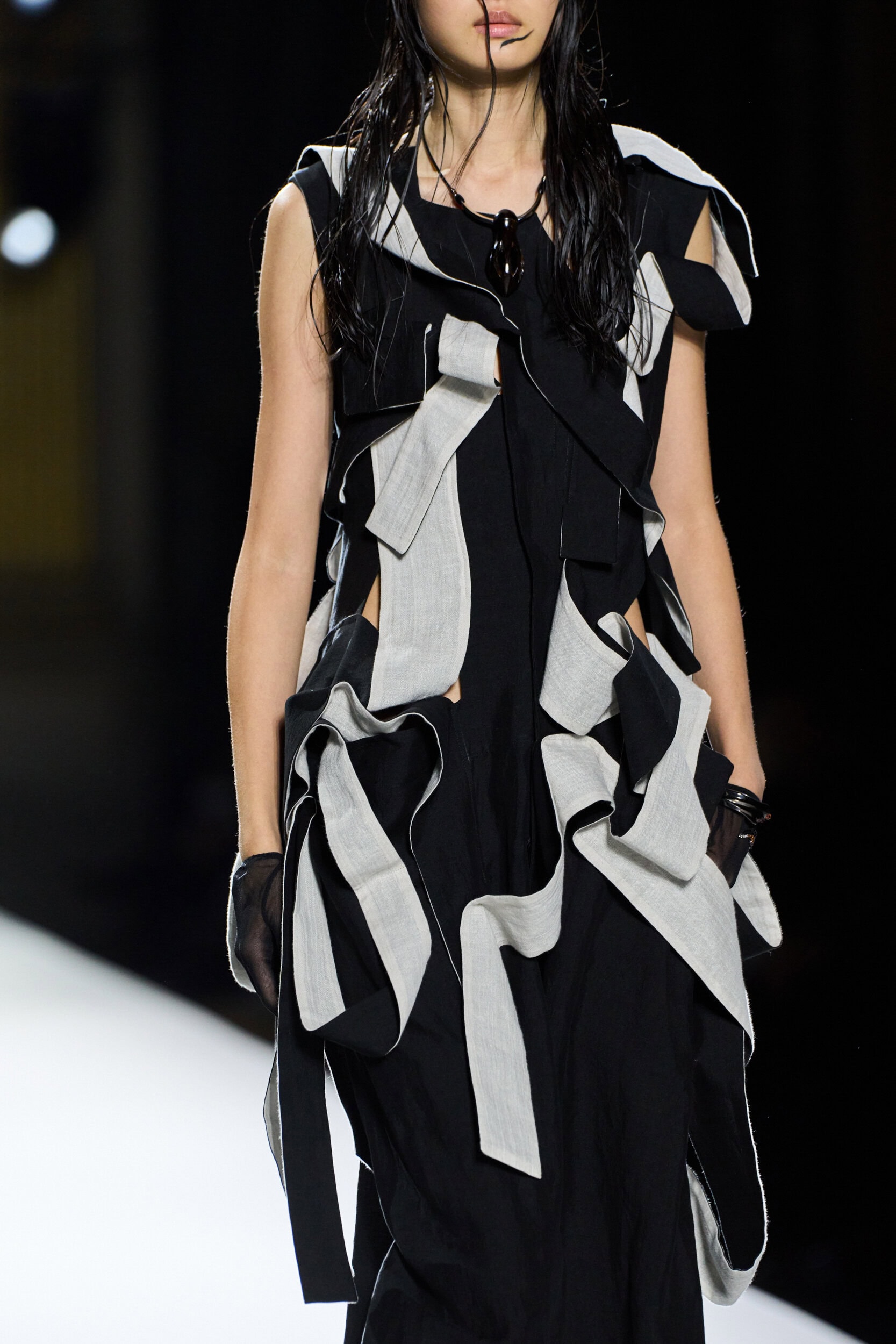 Yohji Yamamoto Spring 2026 Fashion Show Details