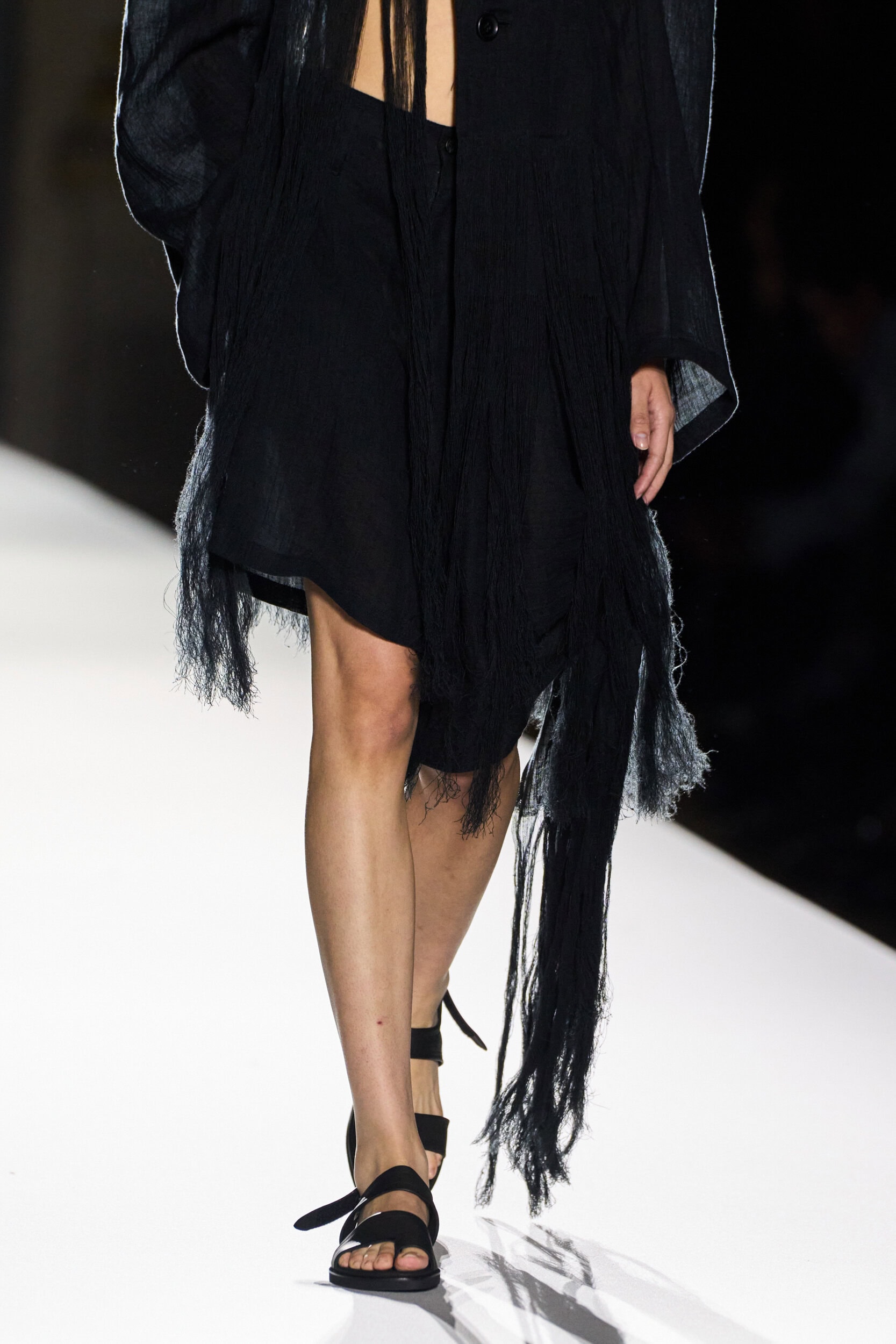 Yohji Yamamoto Spring 2026 Fashion Show Details