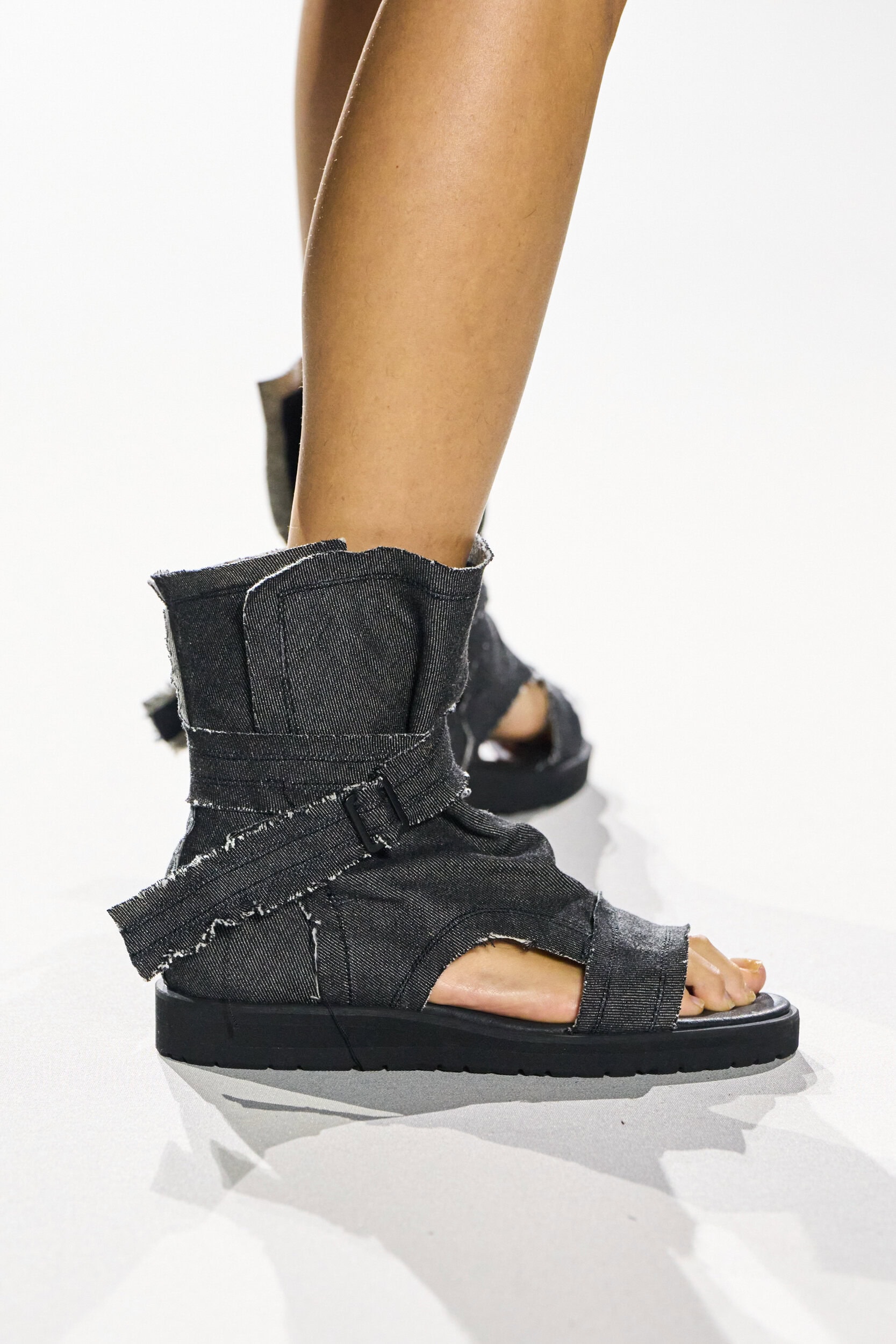 Yohji Yamamoto Spring 2026 Fashion Show Details